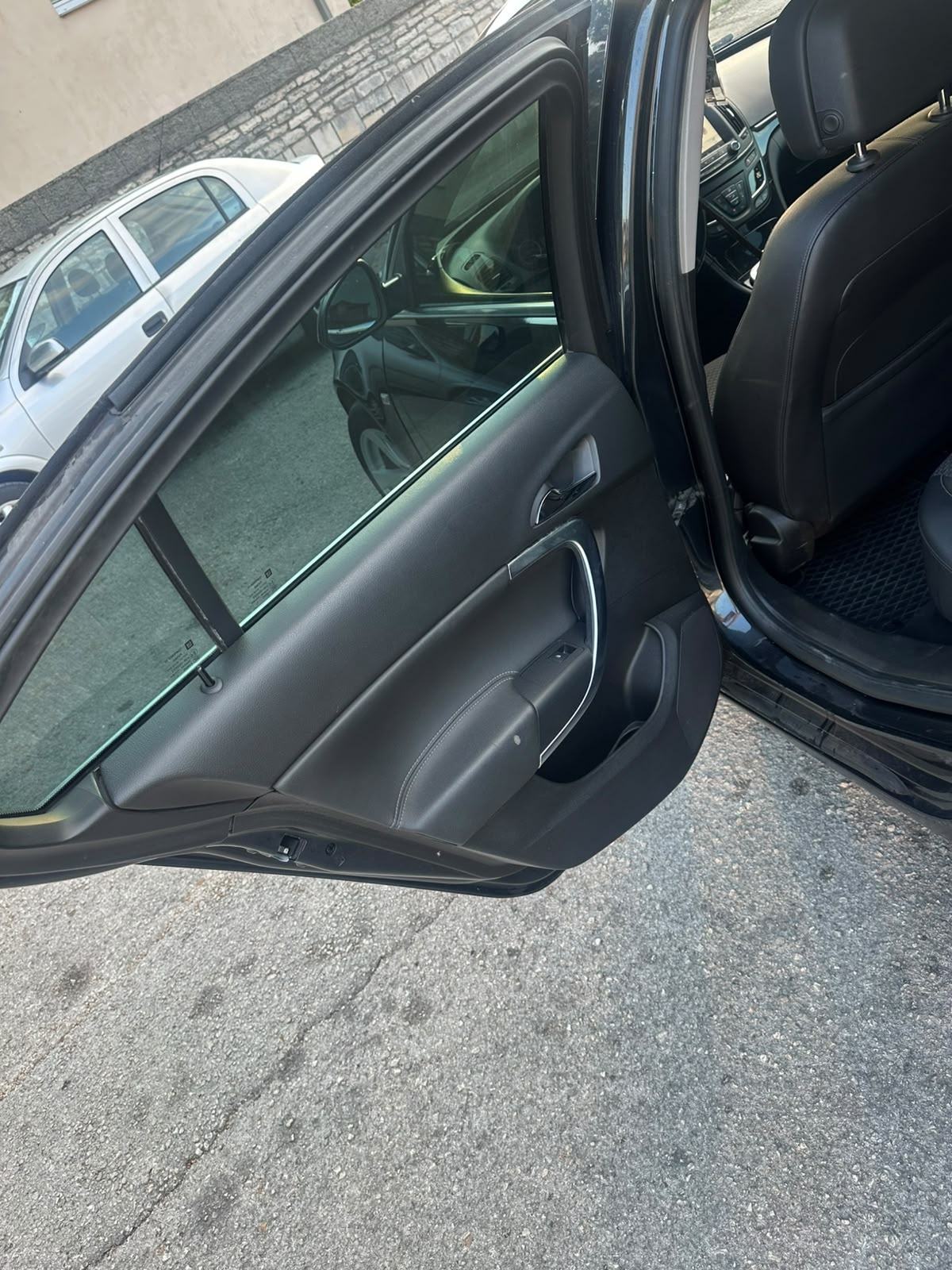 Opel Insignia 2,0 CDTI Sport, fotografija 18
