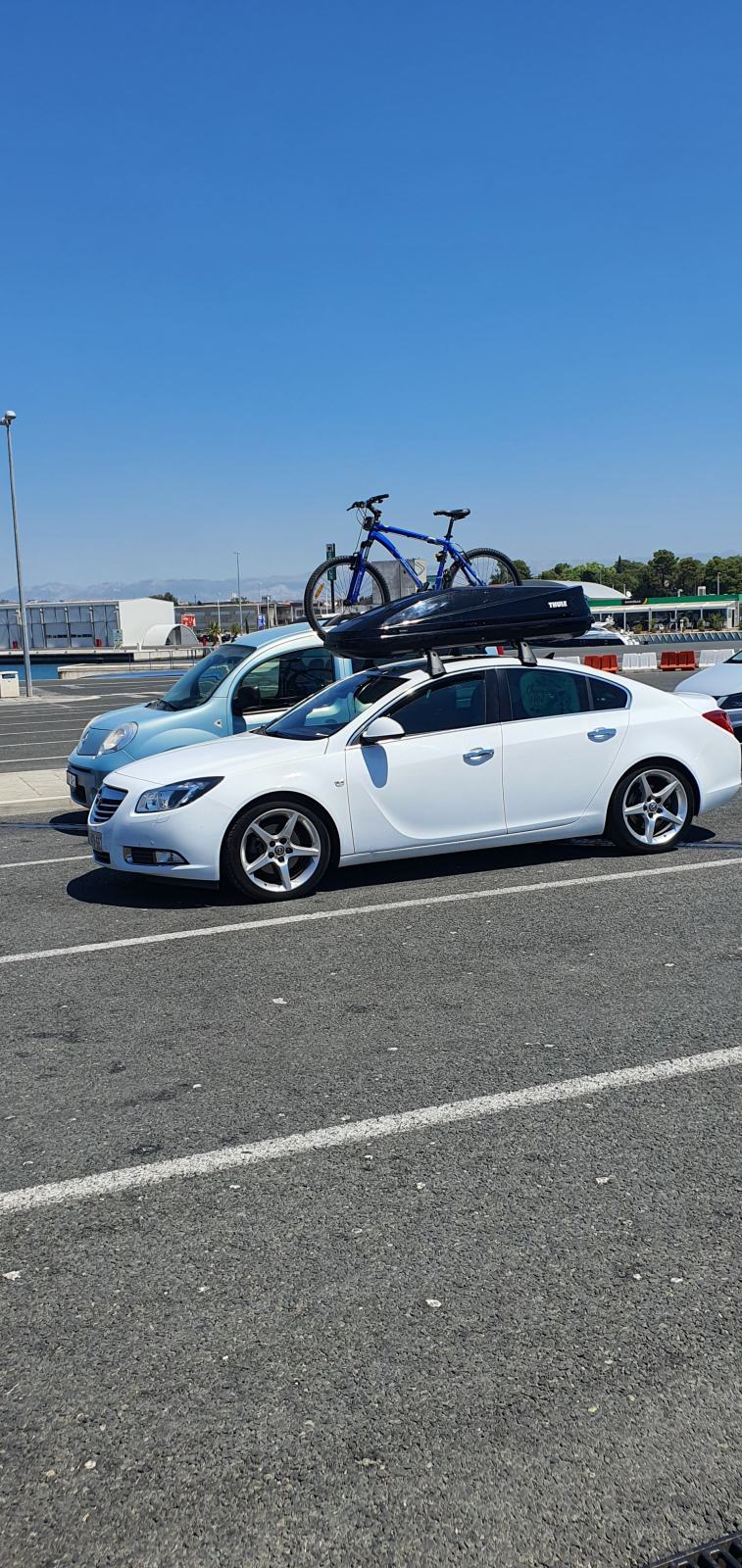 Opel Insignia 2,0 CDTI Sport vlasnik 9 god! HR auto, fotografija 11