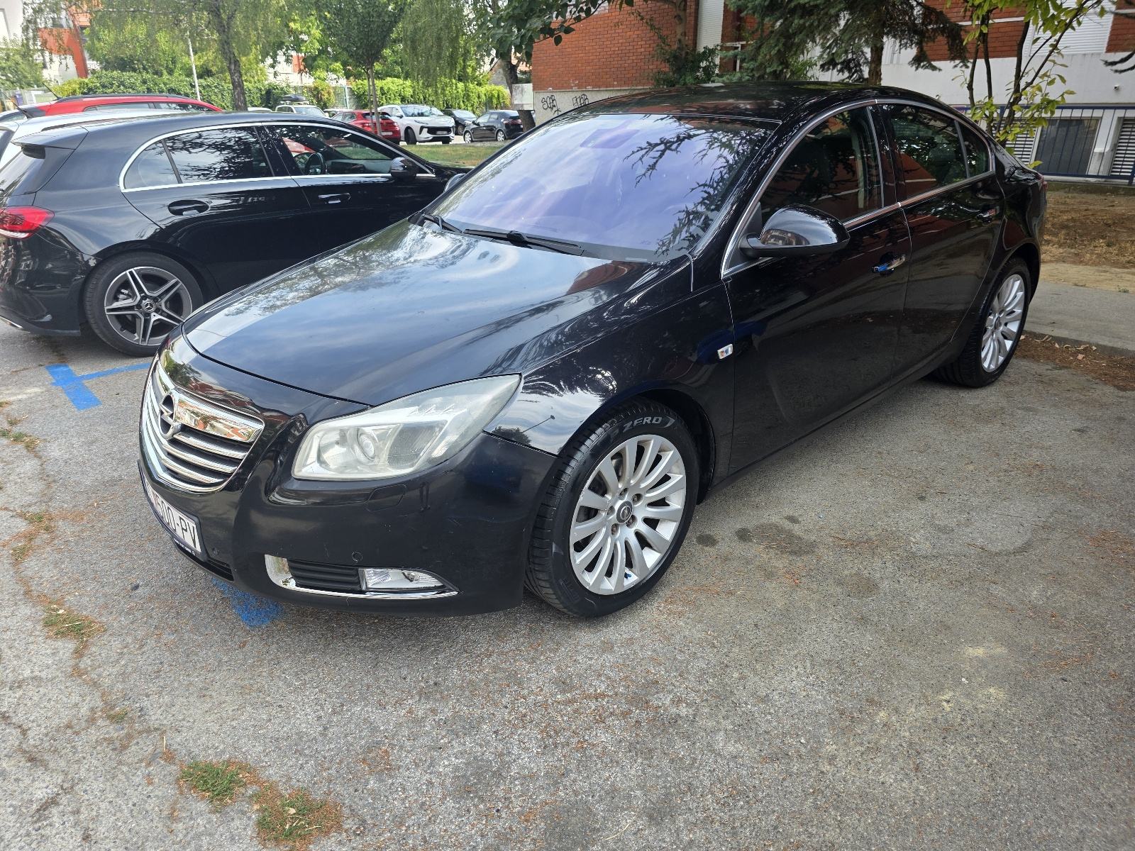 OPEL INSIGNIA 2.0CDTI SPORT,NAVI,PARK.SENZORI,BLUETOOTH -2.750 Eur, fotografija 1