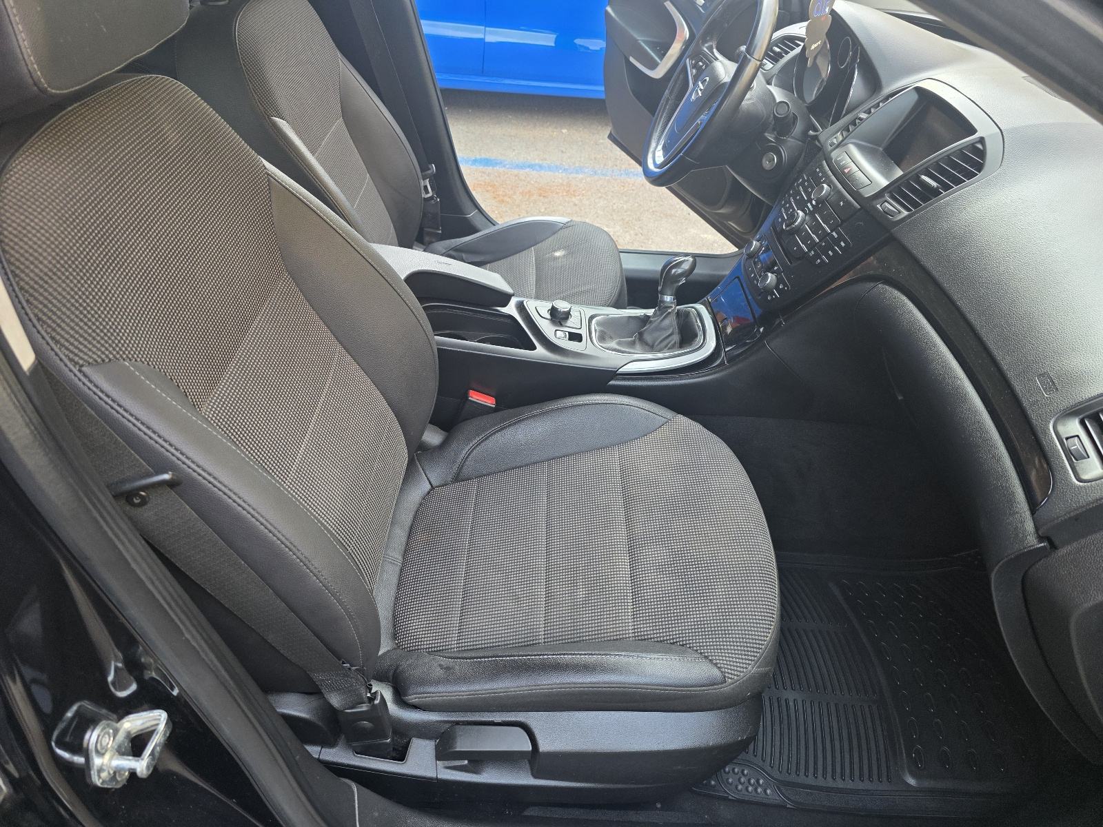 OPEL INSIGNIA 2.0CDTI SPORT,NAVI,PARK.SENZORI,BLUETOOTH -2.750 Eur, fotografija 12