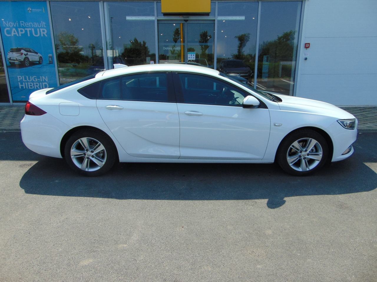 Opel Insignia Grand Sport 1,6 CDTi Edition, fotografija 6