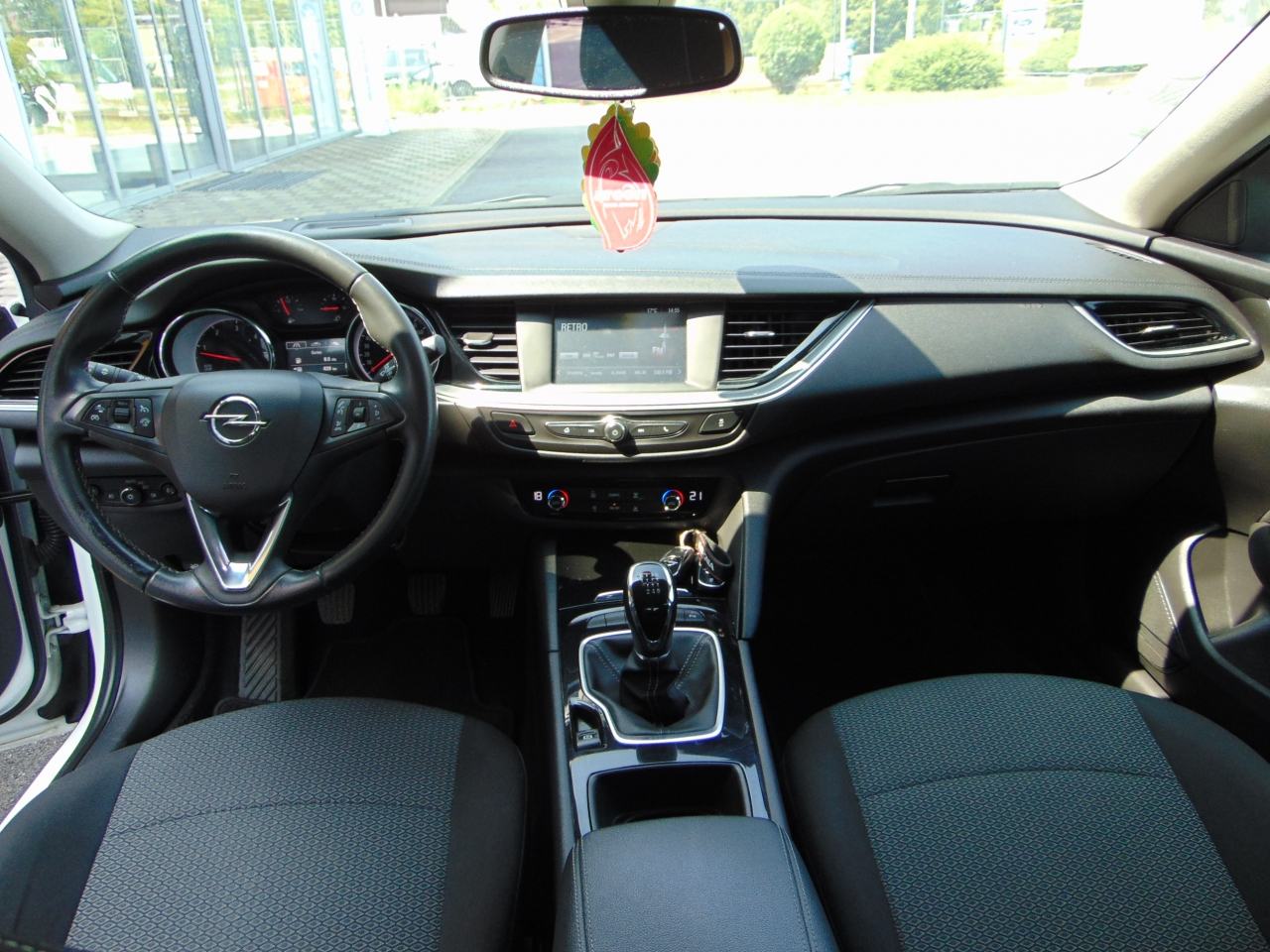 Opel Insignia Grand Sport 1,6 CDTi Edition, fotografija 9