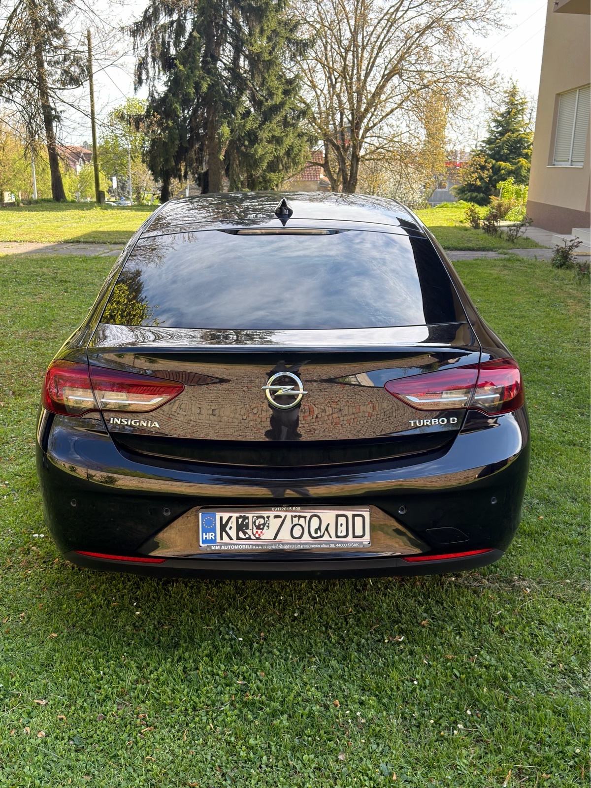 Opel Insignia GRAND SPORT 1,6 CDTI, reg. do 04/27!, fotografija 8