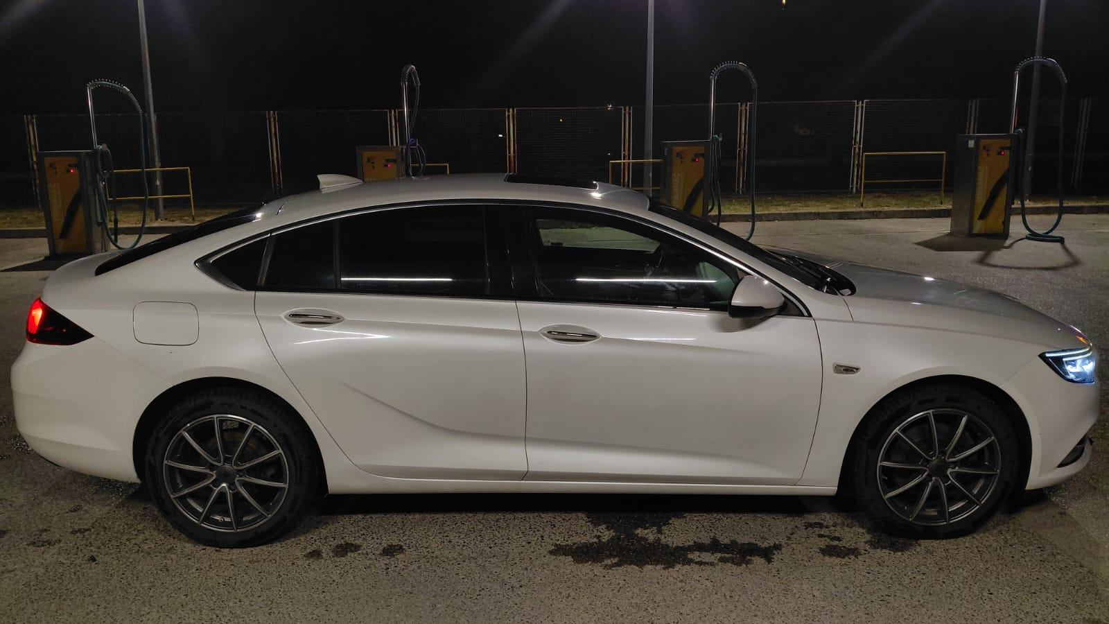 Opel Insignia Grand Sport - 2,0 CDTI, 125 kW (170ks), 2017. godište, pogled izvana - slika 2