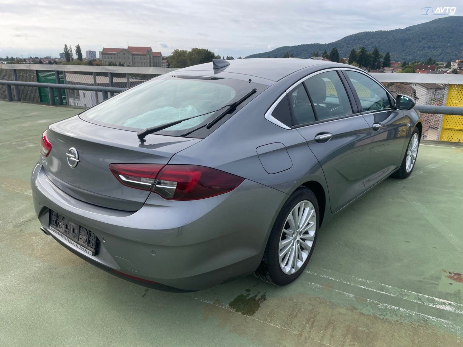 Opel Insignia Grand Sport 2.0 CDTi Innovation - SL0VENSKO POREKL.KAME, fotografija 3