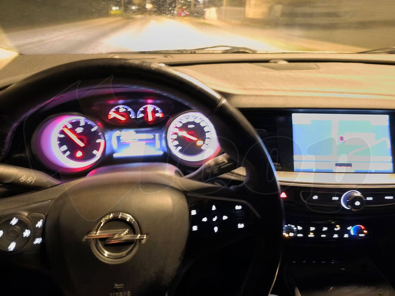 Opel Insignia Karavan 1.6 CDTi, fotografija 12