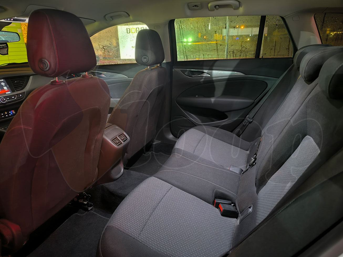 Opel Insignia Karavan 1.6 CDTi, fotografija 14