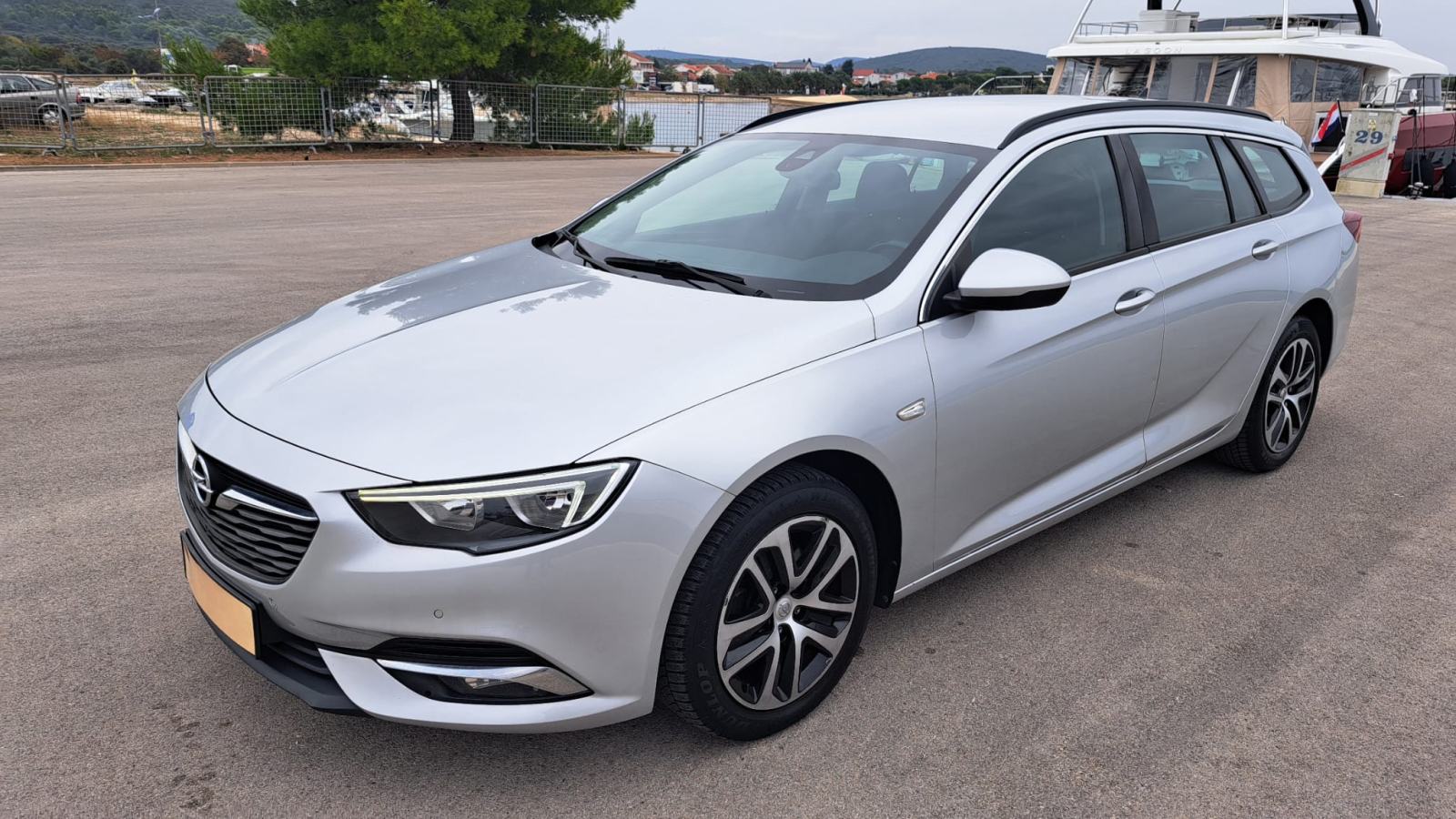 Opel Insignia Karavan 1,6 CDTI 2018god⭐️Komplet VELIKI SERVIS (lanac)⭐, fotografija 3