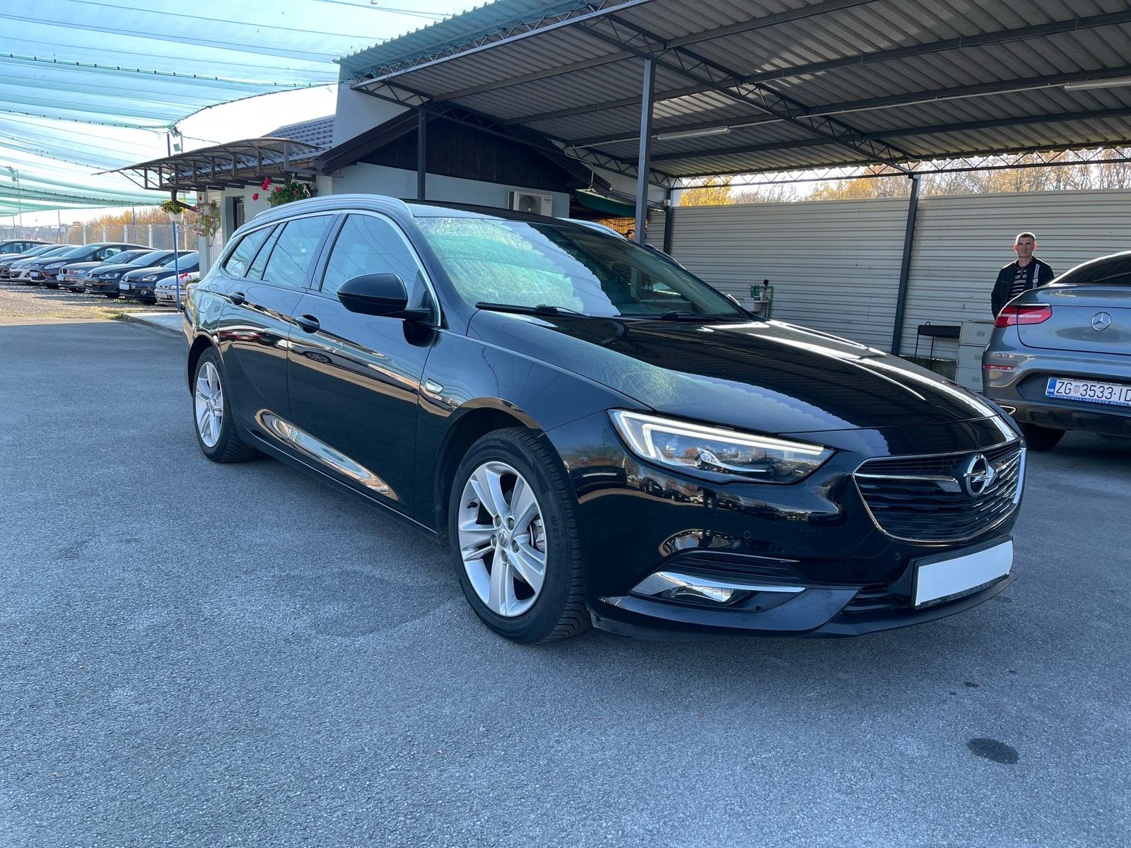 Opel Insignia Karavan 1,6 CDTI !!, fotografija 3