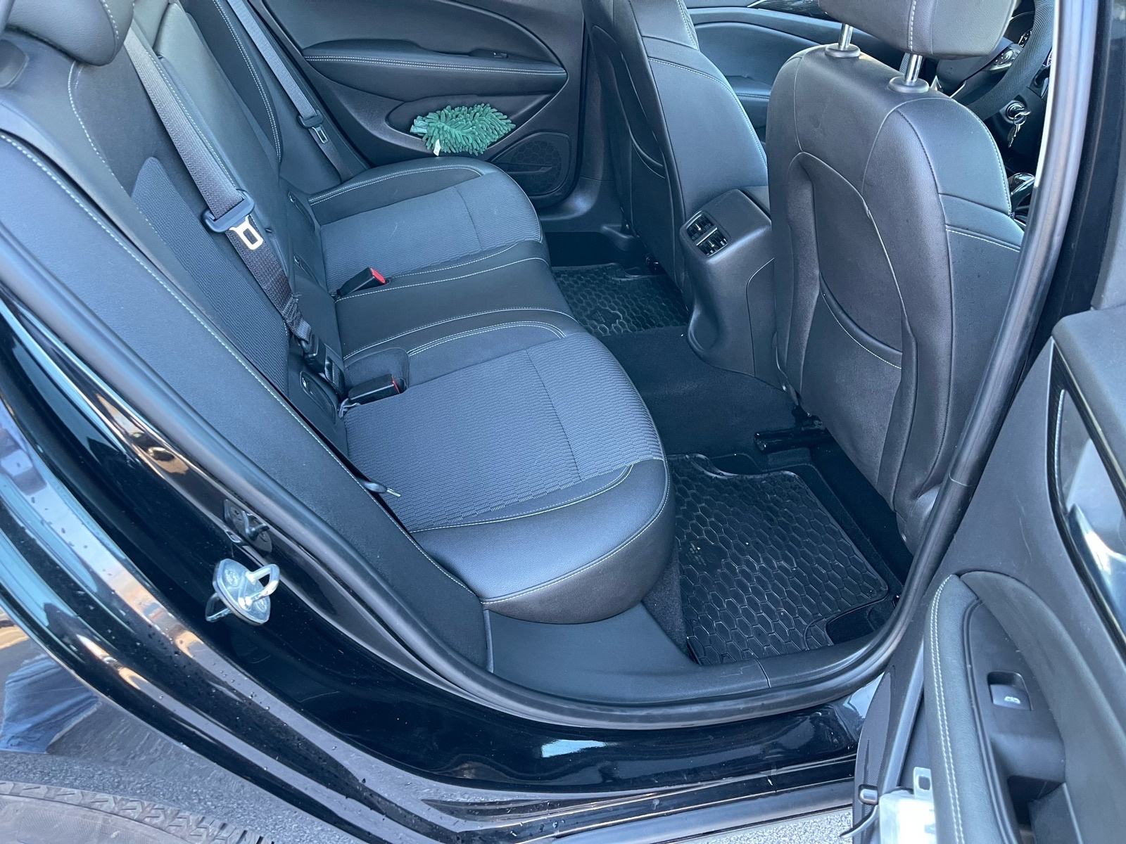 Opel Insignia Karavan 1,6 CDTI !!, fotografija 16