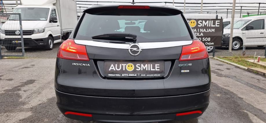 Opel Insignia Karavan 2,0 CDTI, 118KW, NAVI, AUT.KLIMA, REG 12/2026..., fotografija 7