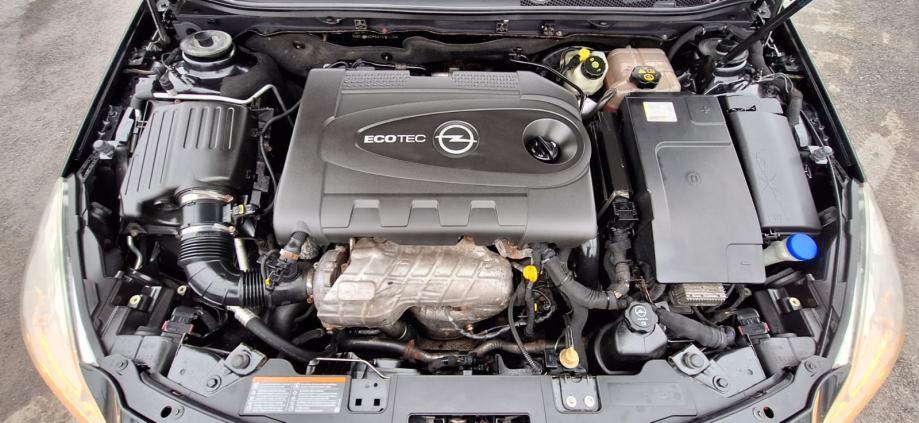 Opel Insignia Karavan 2,0 CDTI, 118KW, NAVI, AUT.KLIMA, REG 12/2026..., fotografija 9