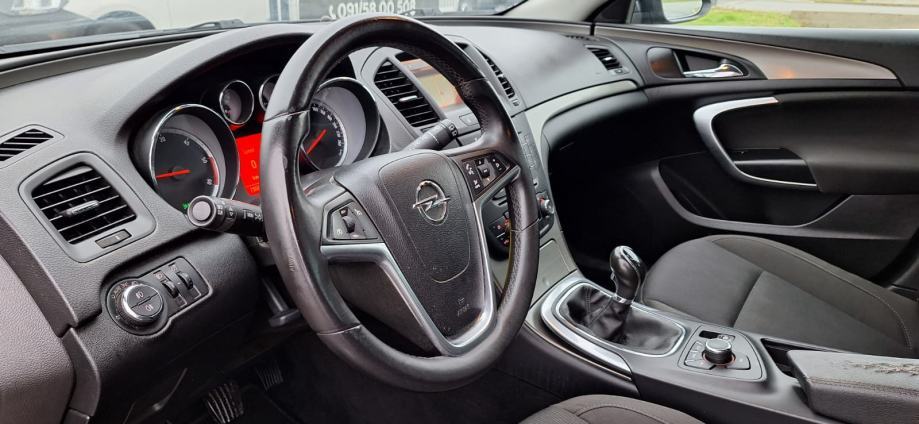 Opel Insignia Karavan 2,0 CDTI, 118KW, NAVI, AUT.KLIMA, REG 12/2026..., fotografija 12