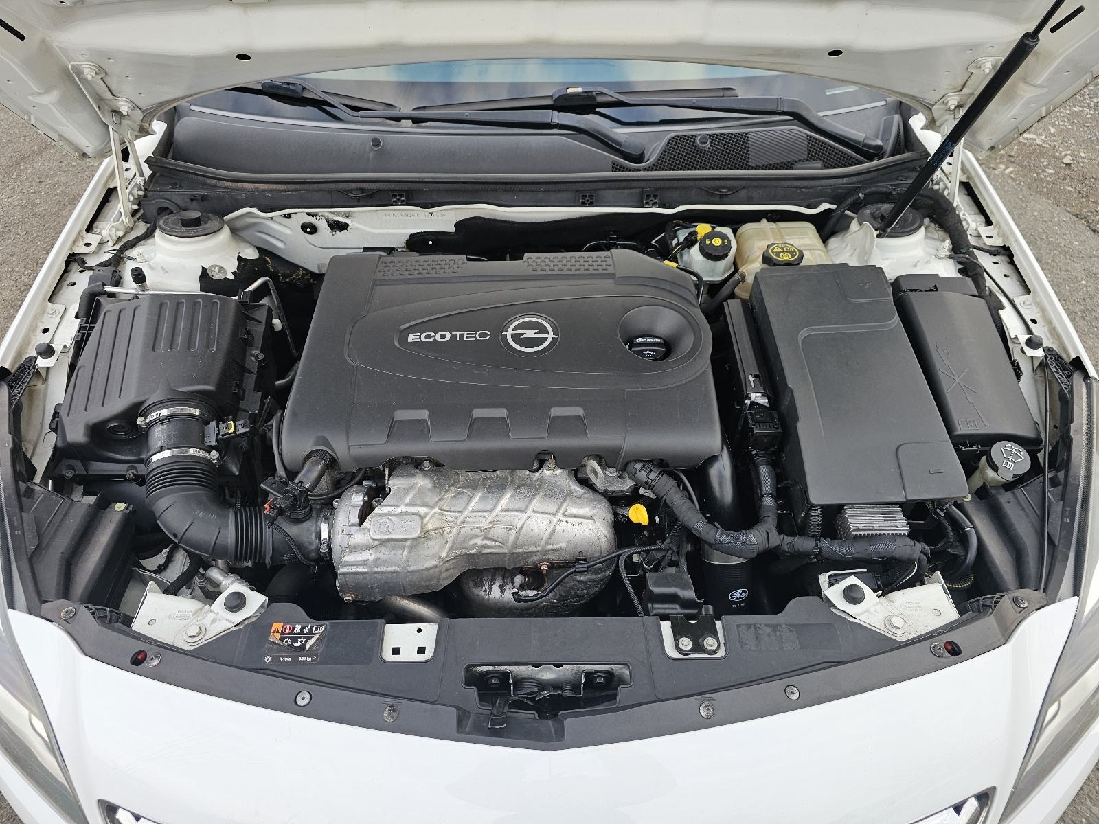 Opel Insignia Karavan 2,0 CDTI ***DVA-KLJUČA***NAVIGACIJA***SENZORI***, fotografija 20