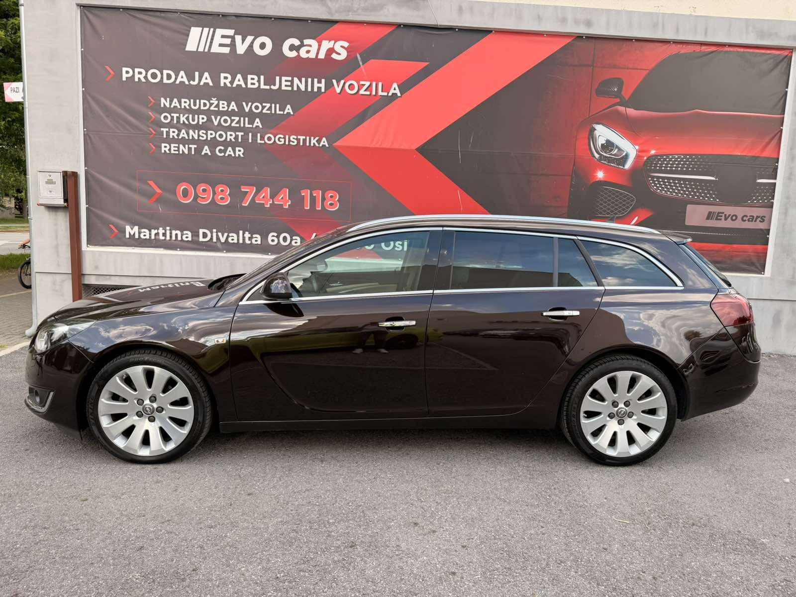 Opel Insignia Karavan 2,0 CDTI -KOŽA-REG 03/2027, fotografija 8