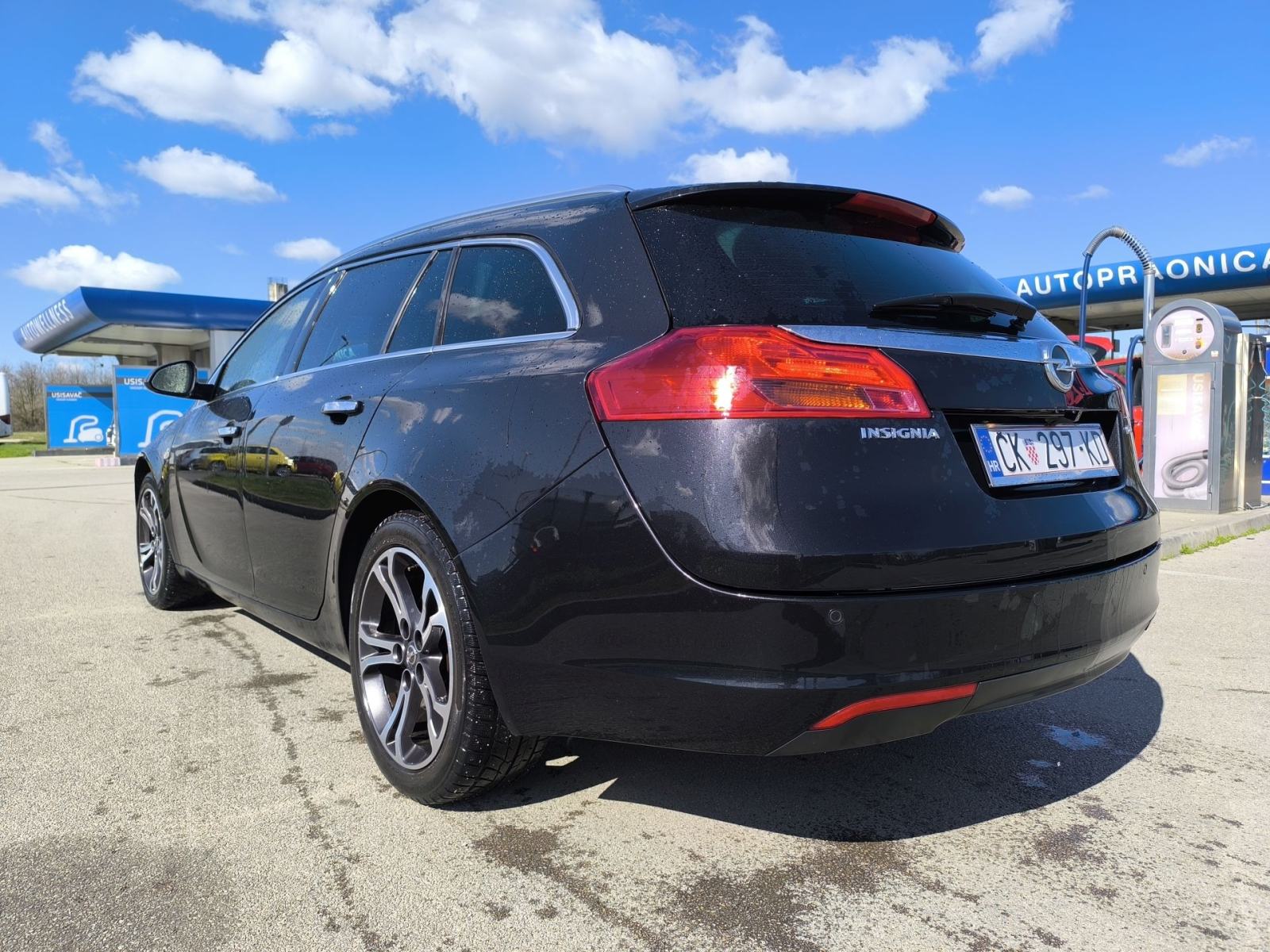 Opel Insignia Karavan 2.0 CDTI (plaćanje do 36 rata), fotografija 2