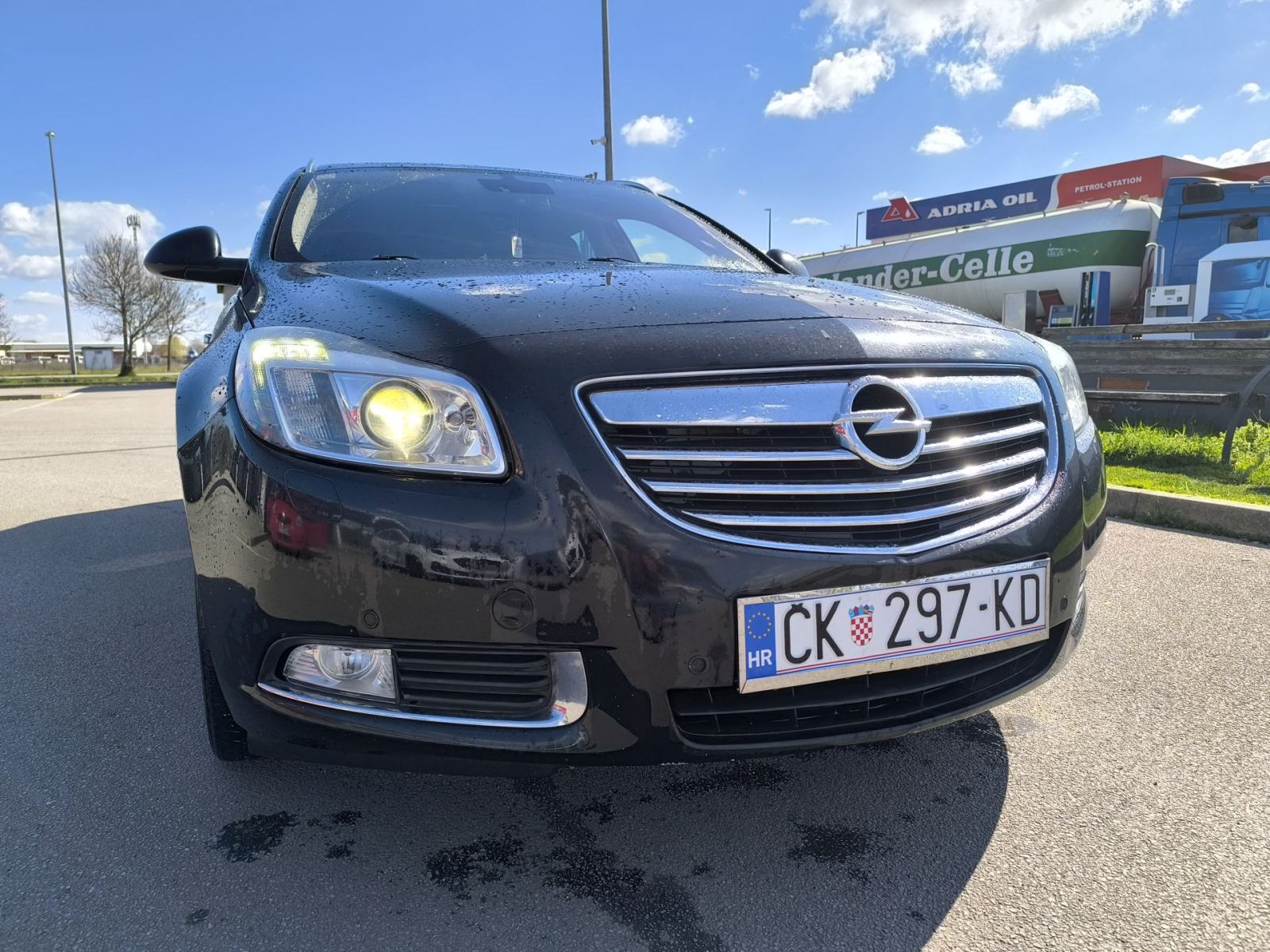 Opel Insignia Karavan 2.0 CDTI (plaćanje do 36 rata), fotografija 6