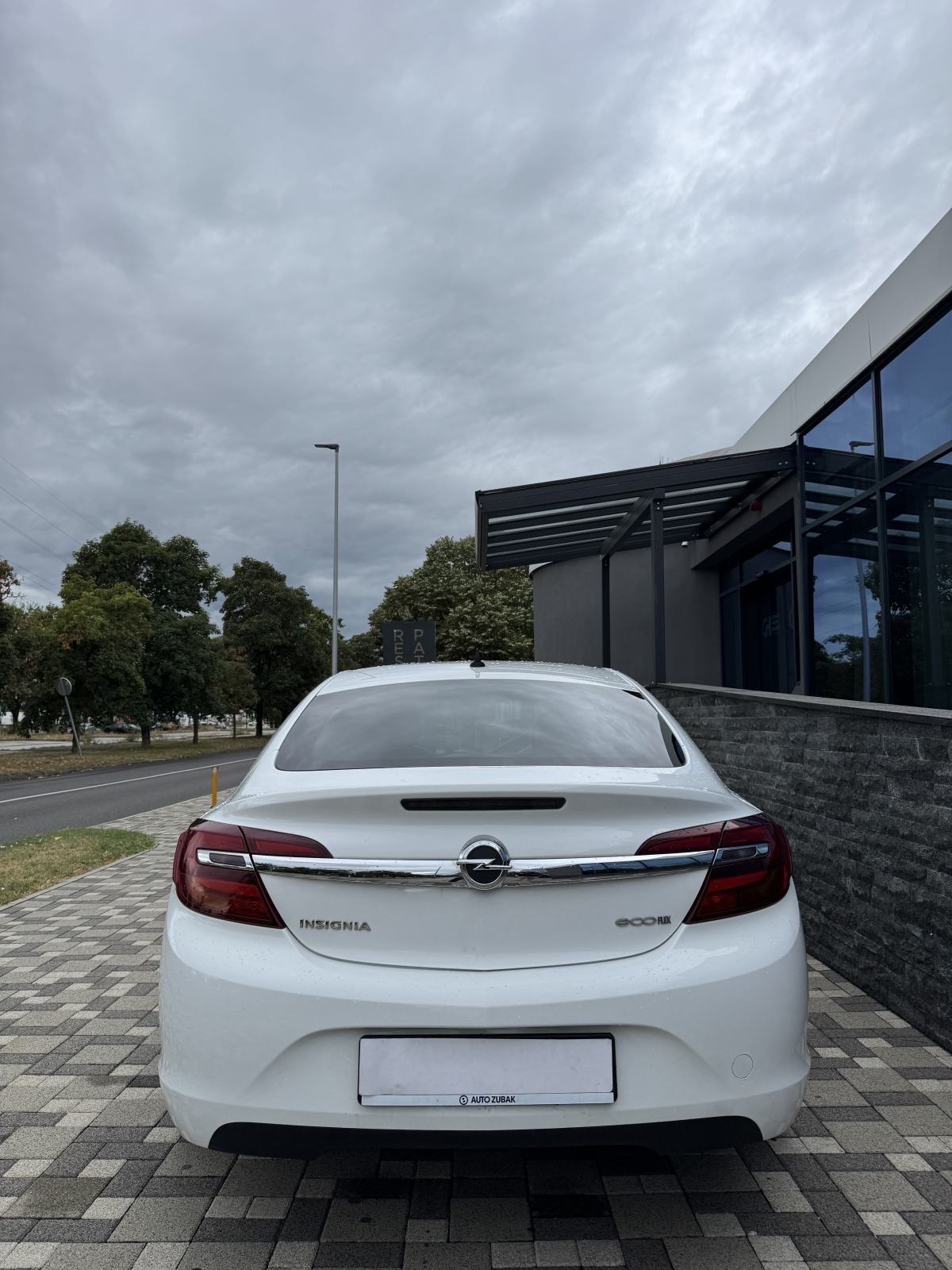 Opel Insignia 2,0 CDTI Sport FULL - VIRTUAL - CRNI KROV - REG 07/2027, fotografija 6