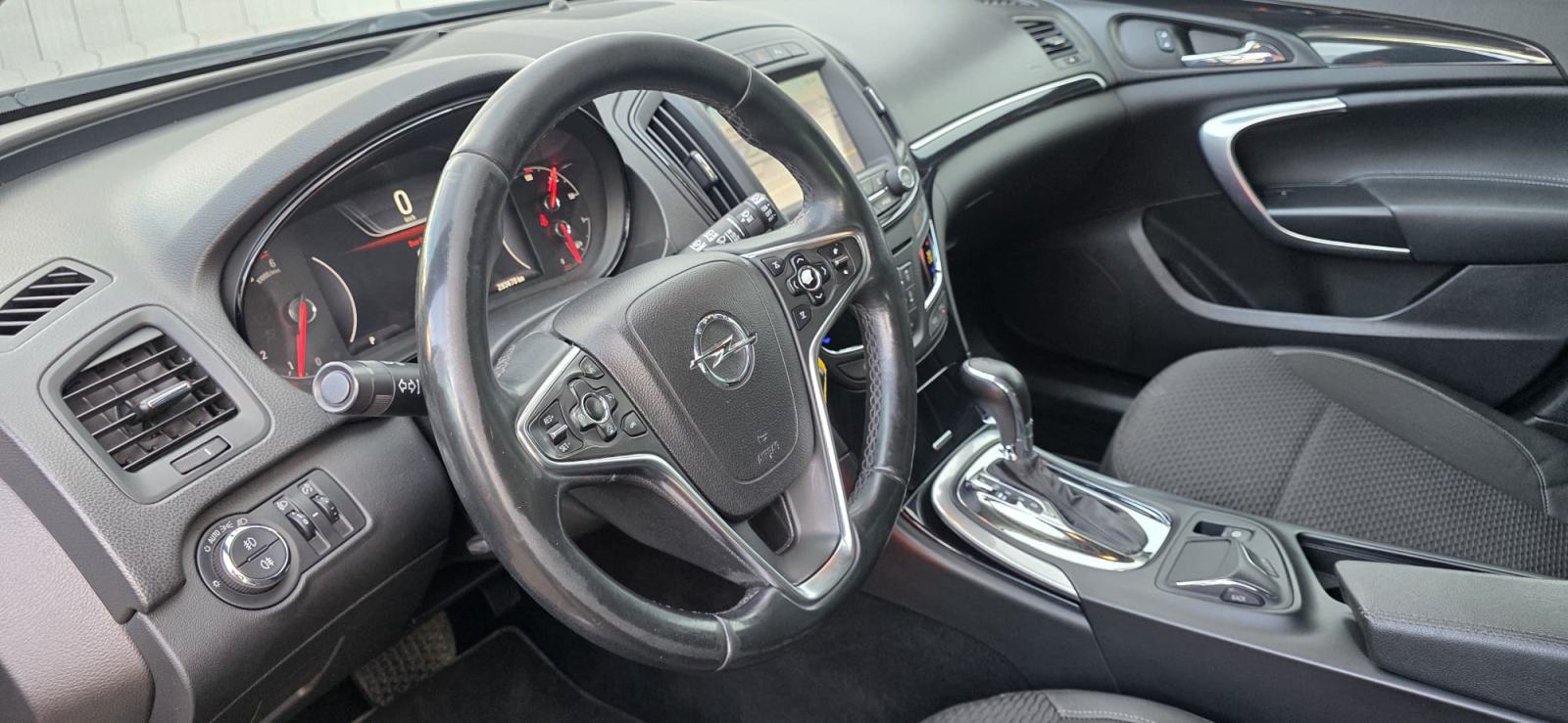 Opel Insignia Karavan 2,0CDTi, AUT, BI-XENON, NAVI, TEMP, REG. 11/26., fotografija 12