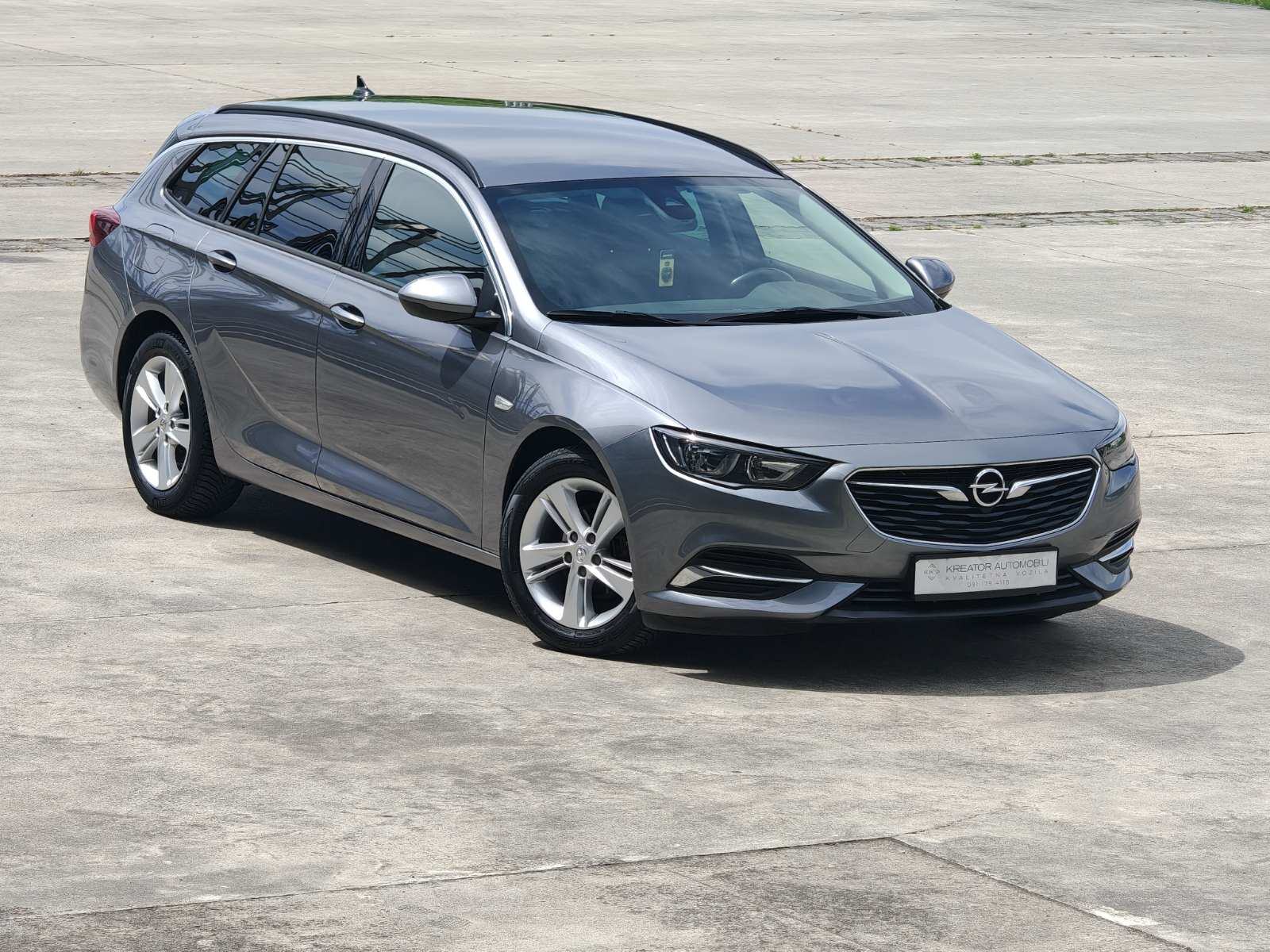 Opel Insignia Karavan Busineess 1,6 CDTI 136ks *JAMSTVO*VELIKI SERVIS*, fotografija 2