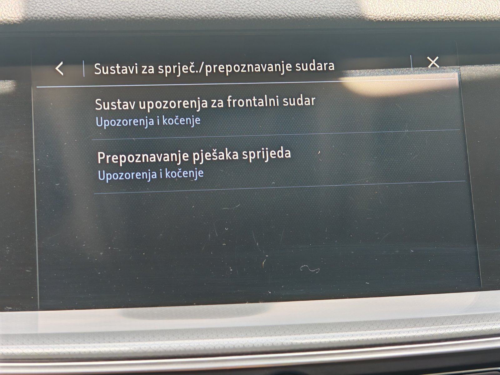 Opel Insignia Karavan Busineess 1,6 CDTI 136ks *JAMSTVO*VELIKI SERVIS*, fotografija 14