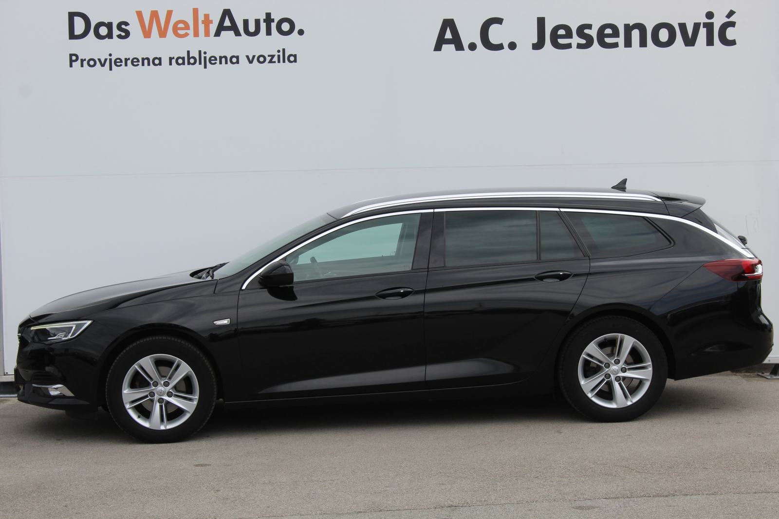 Opel Insignia Sports Tourer 1,6 CDTi Innovation, fotografija 6