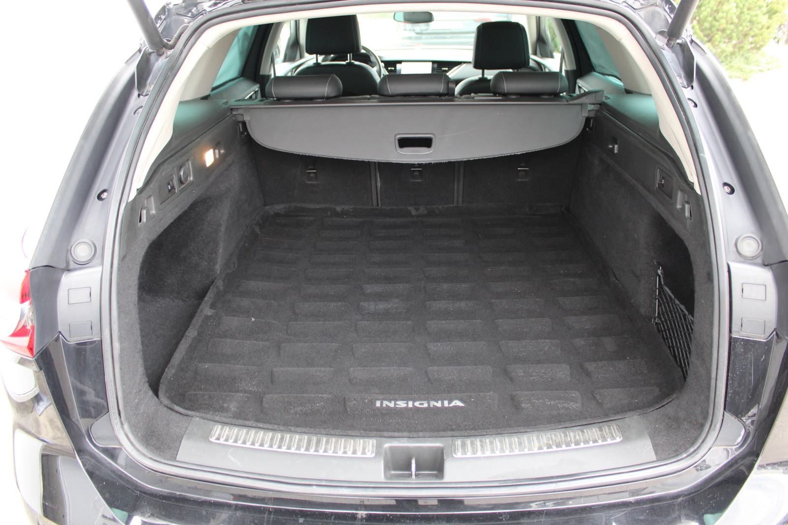Opel Insignia Sports Tourer 1,6 CDTi Innovation, fotografija 17
