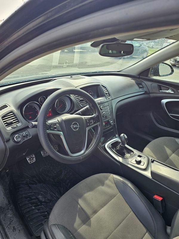 Opel Insignia Sports Tourer, fotografija 9