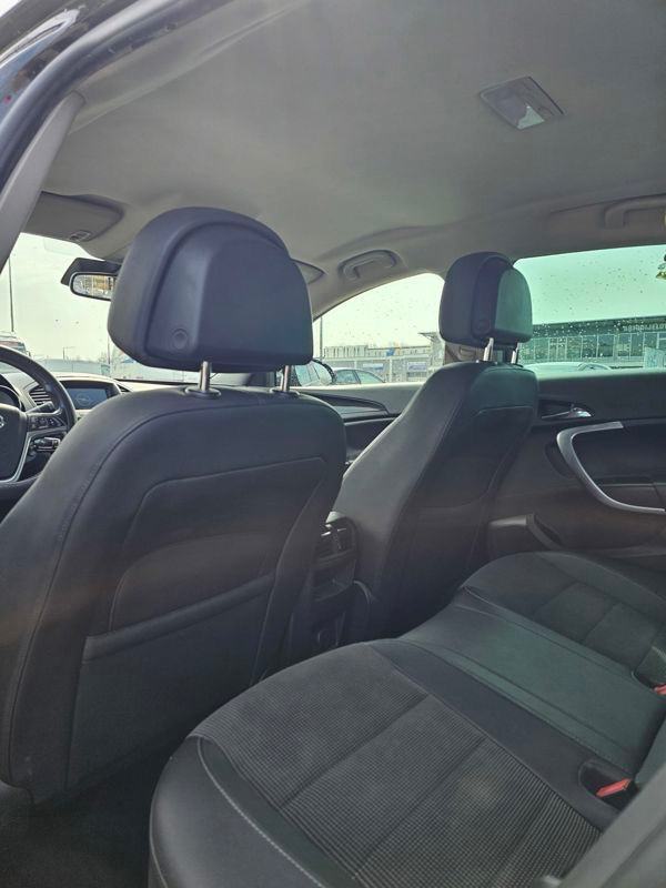Opel Insignia Sports Tourer, fotografija 12
