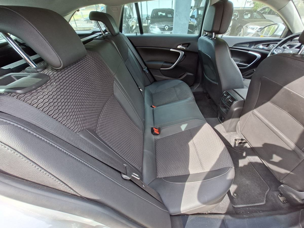 Opel Insignia SportsTourer 2,0 CDTI ecoFlex Cosmo Start/Stop, fotografija 13