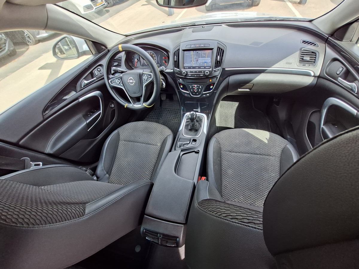 Opel Insignia SportsTourer 2,0 CDTI ecoFlex Cosmo Start/Stop, fotografija 14