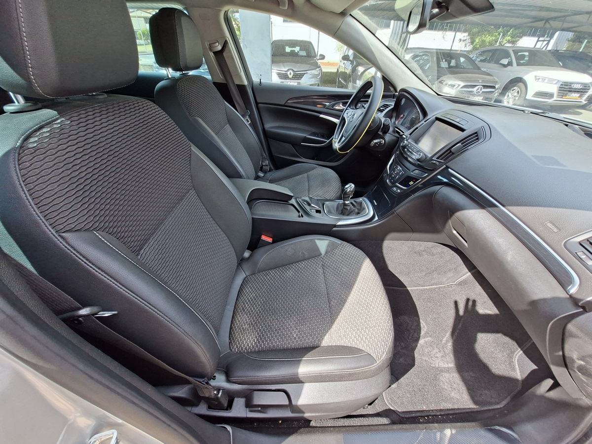 Opel Insignia SportsTourer 2,0 CDTI ecoFlex Cosmo Start/Stop, fotografija 16