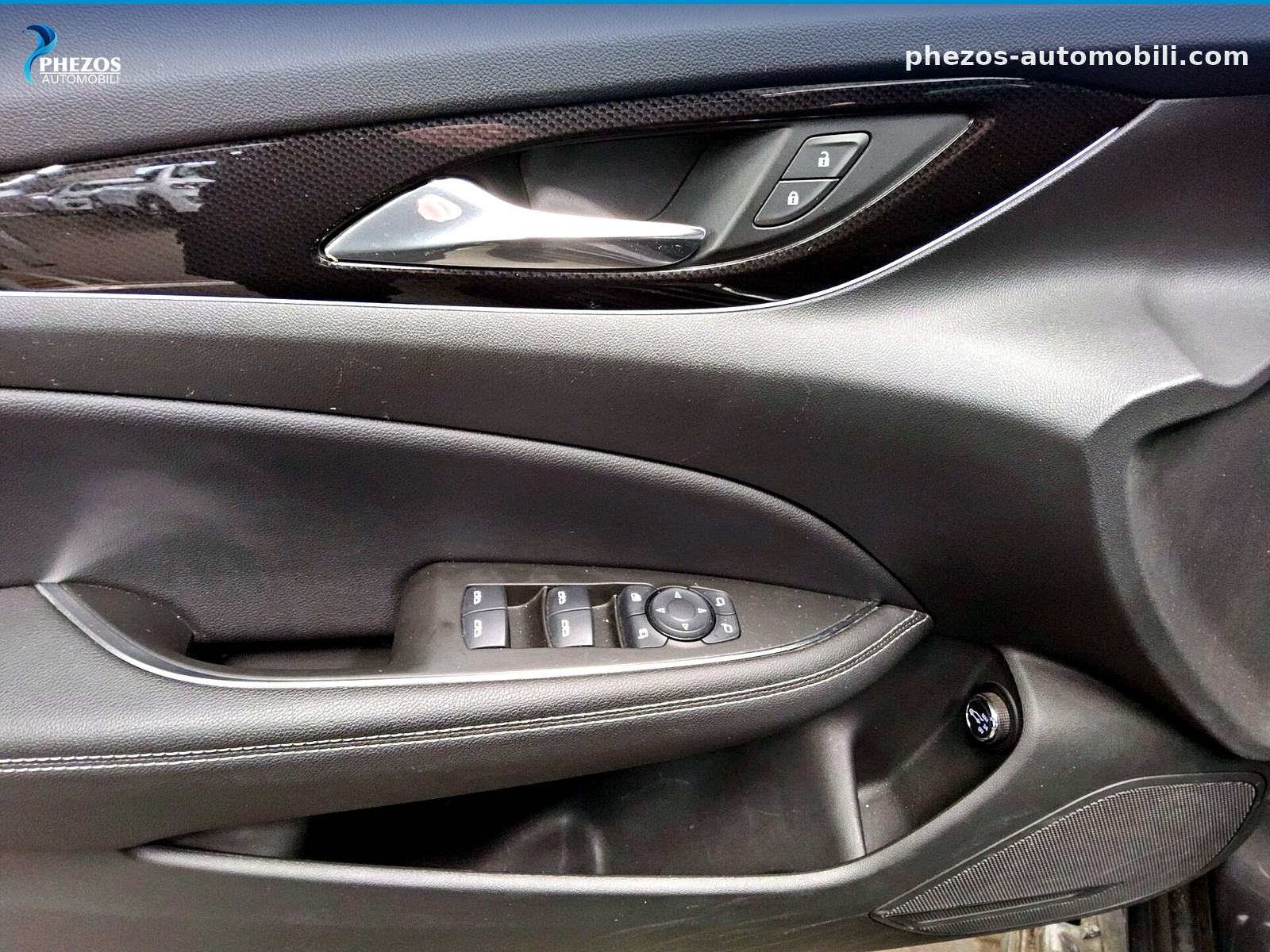 Opel Insignia ST 1.5 D Business Edition, fotografija 9
