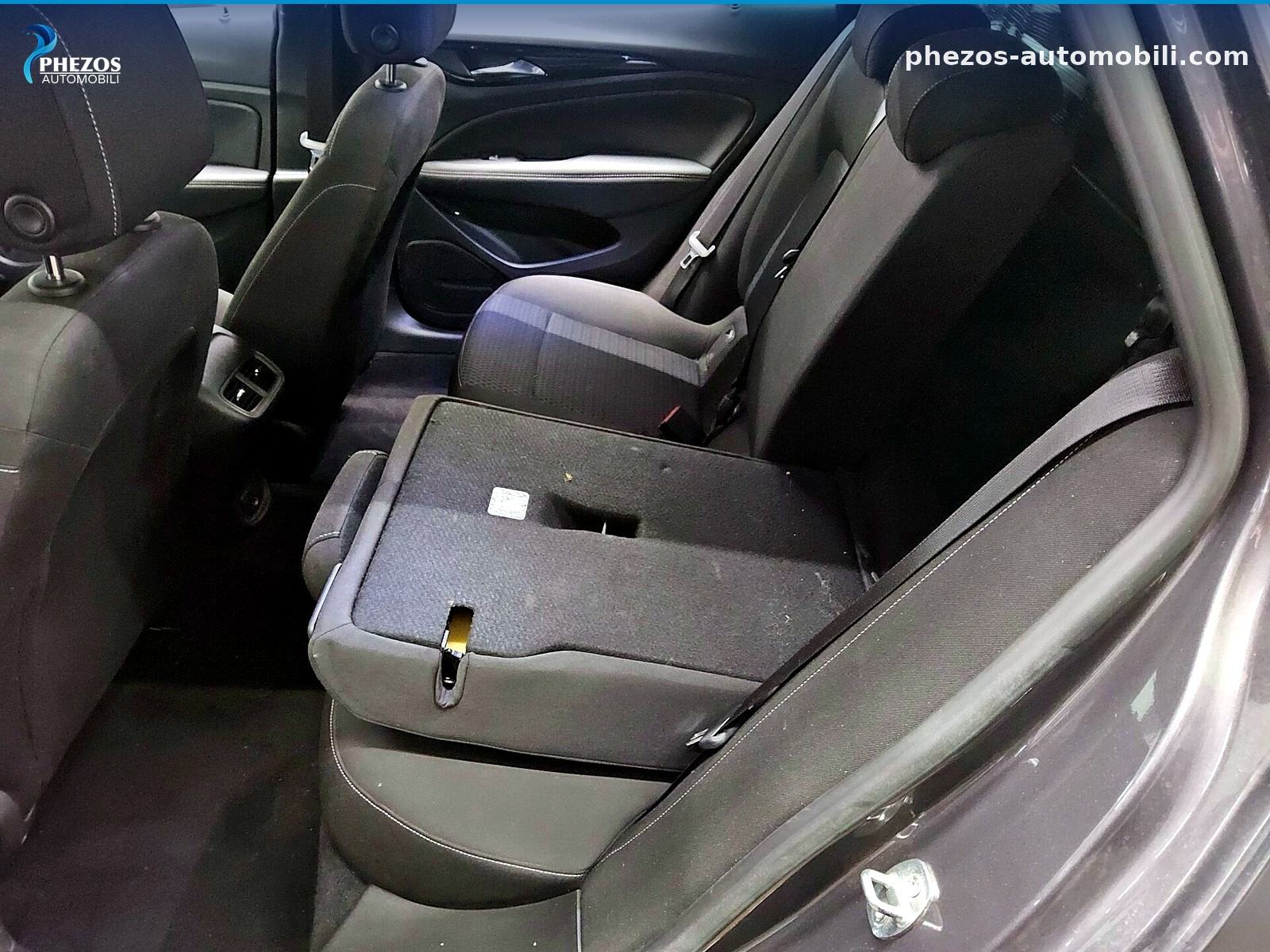 Opel Insignia ST 1.5 D Business Edition, fotografija 12