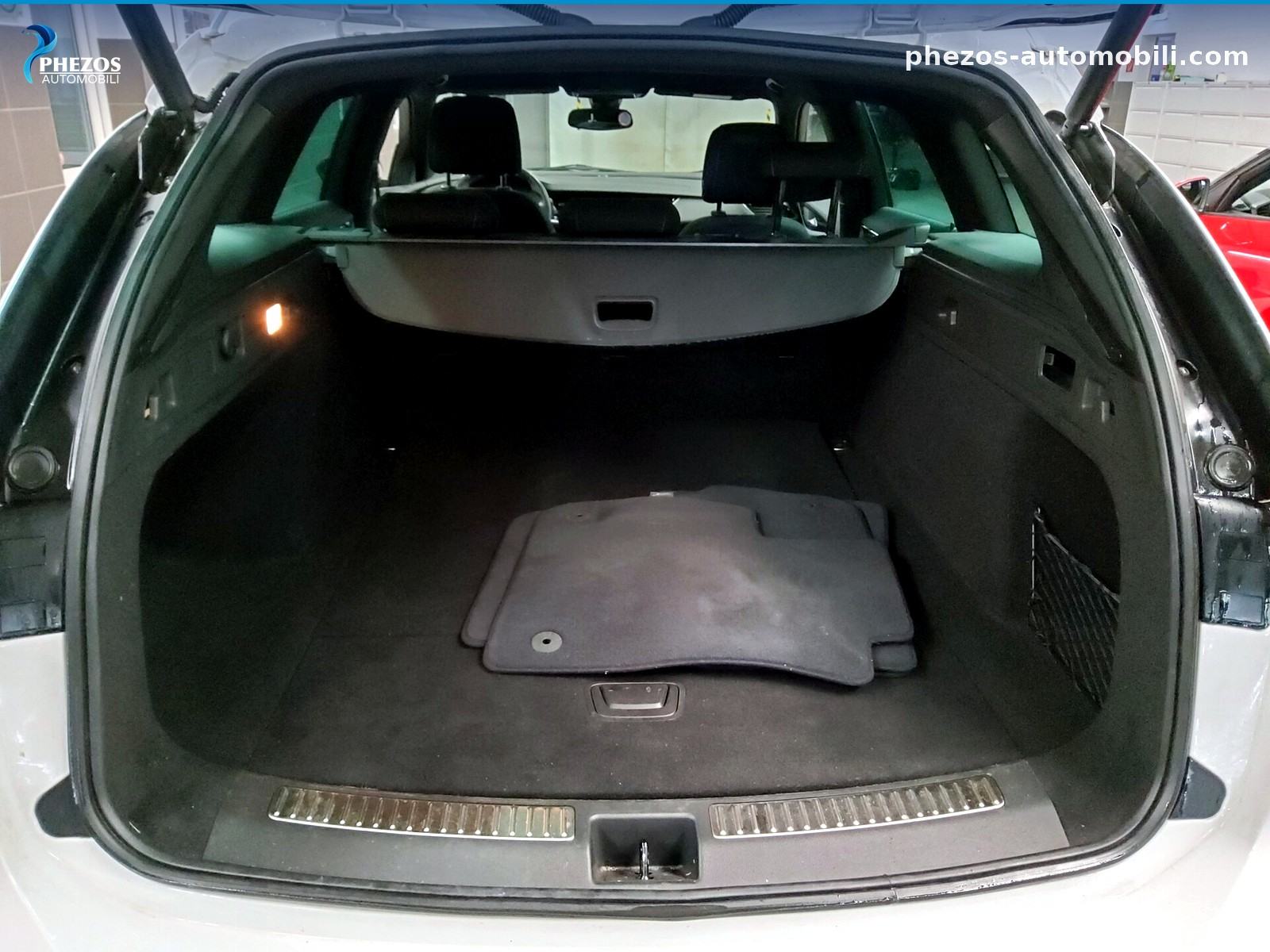 Opel Insignia ST 1.5 D Business Edition, fotografija 11