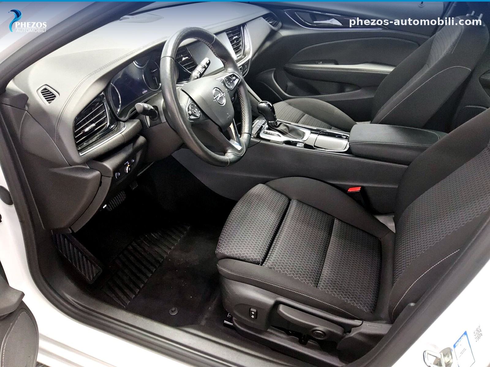 Opel Insignia ST 1.5 D Business Edition, fotografija 8