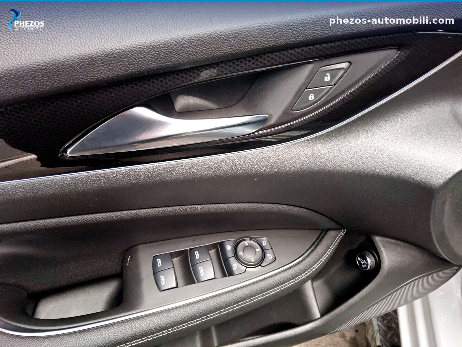 Opel Insignia ST 1.5 D Business Edition, fotografija 9