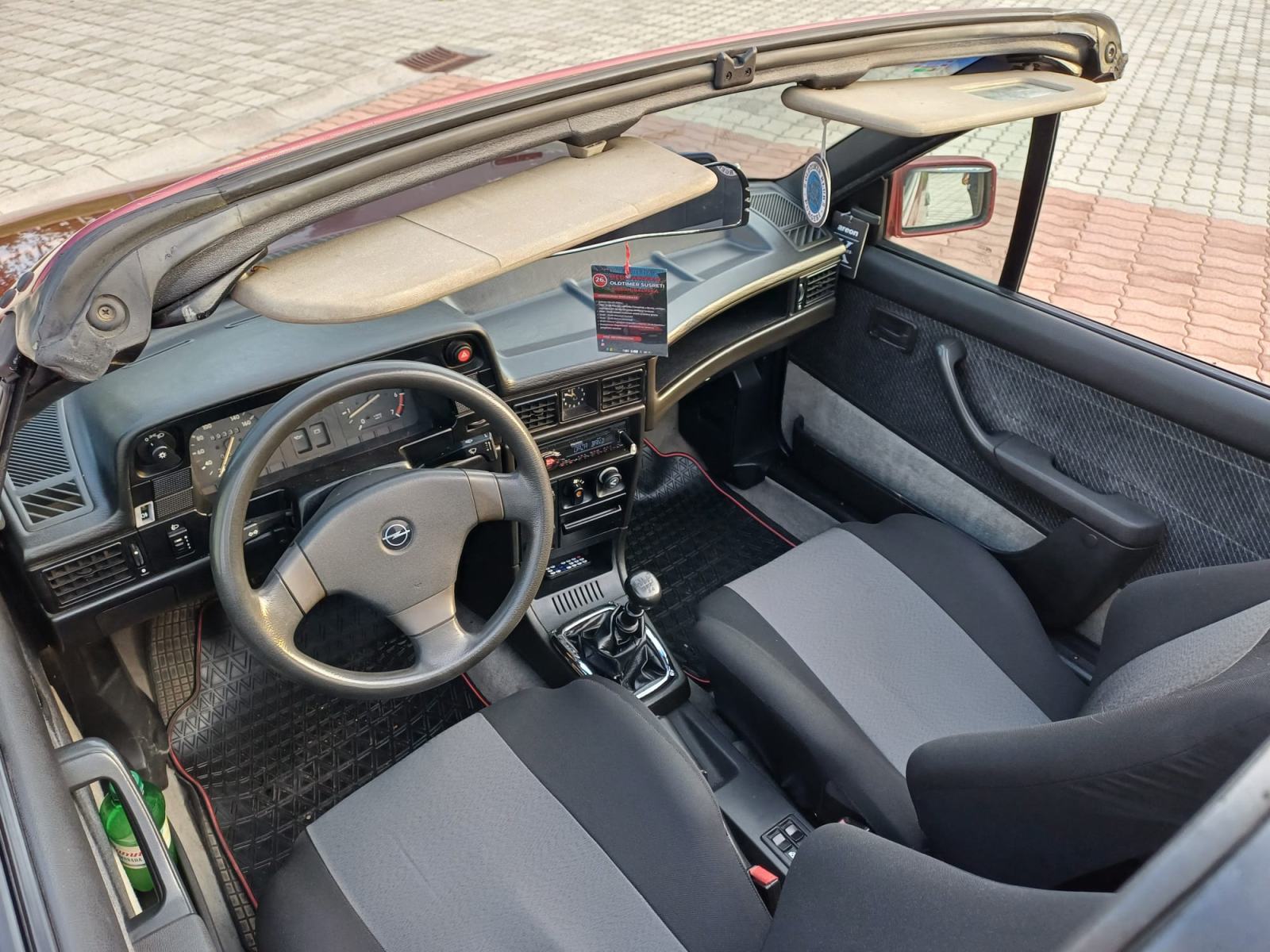 Opel Kadett Cabrio 1.6 i reg1godinu Oldtimer El.Krov 097 6813000, fotografija 9
