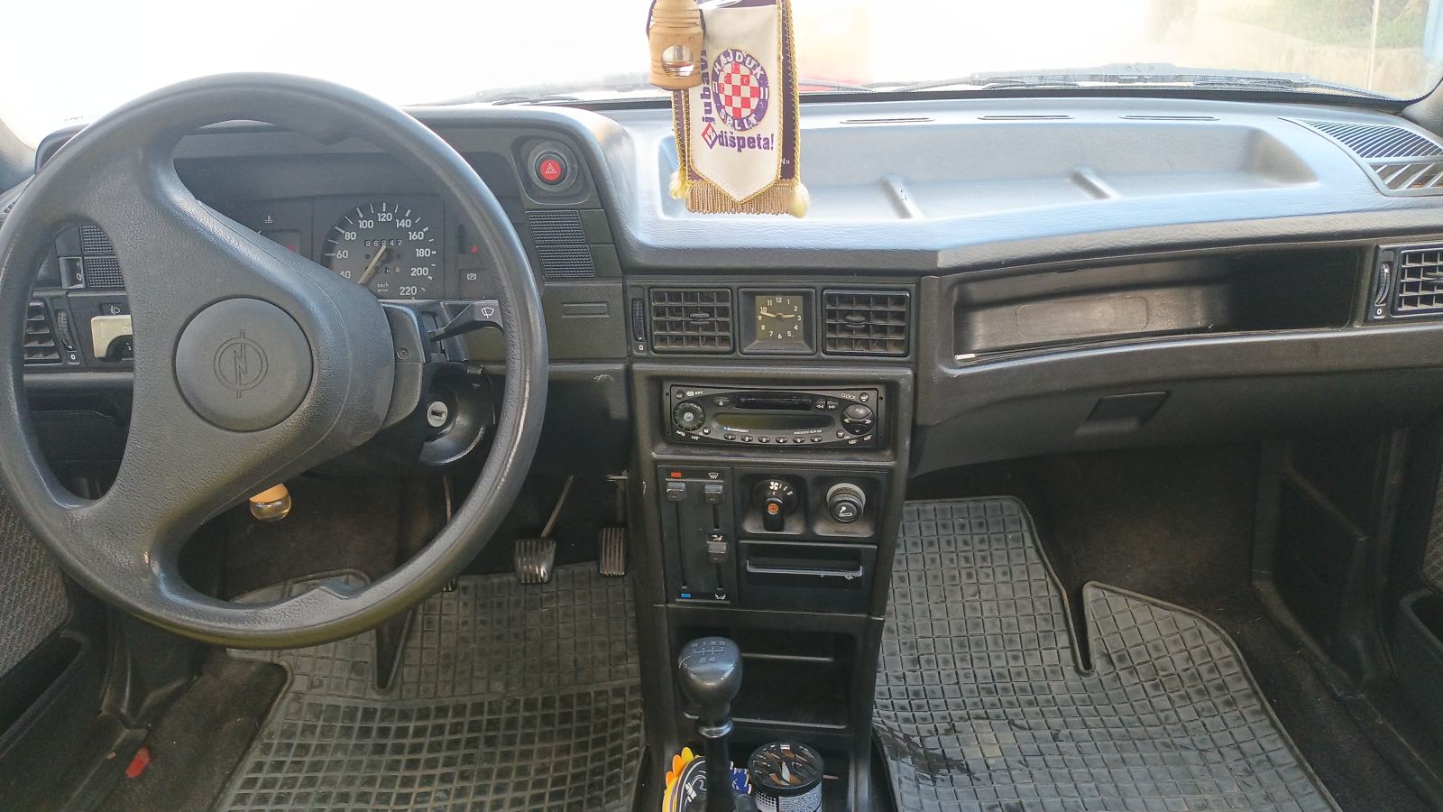 Opel Kadett Jaje 1.7 DIESEL, fotografija 13