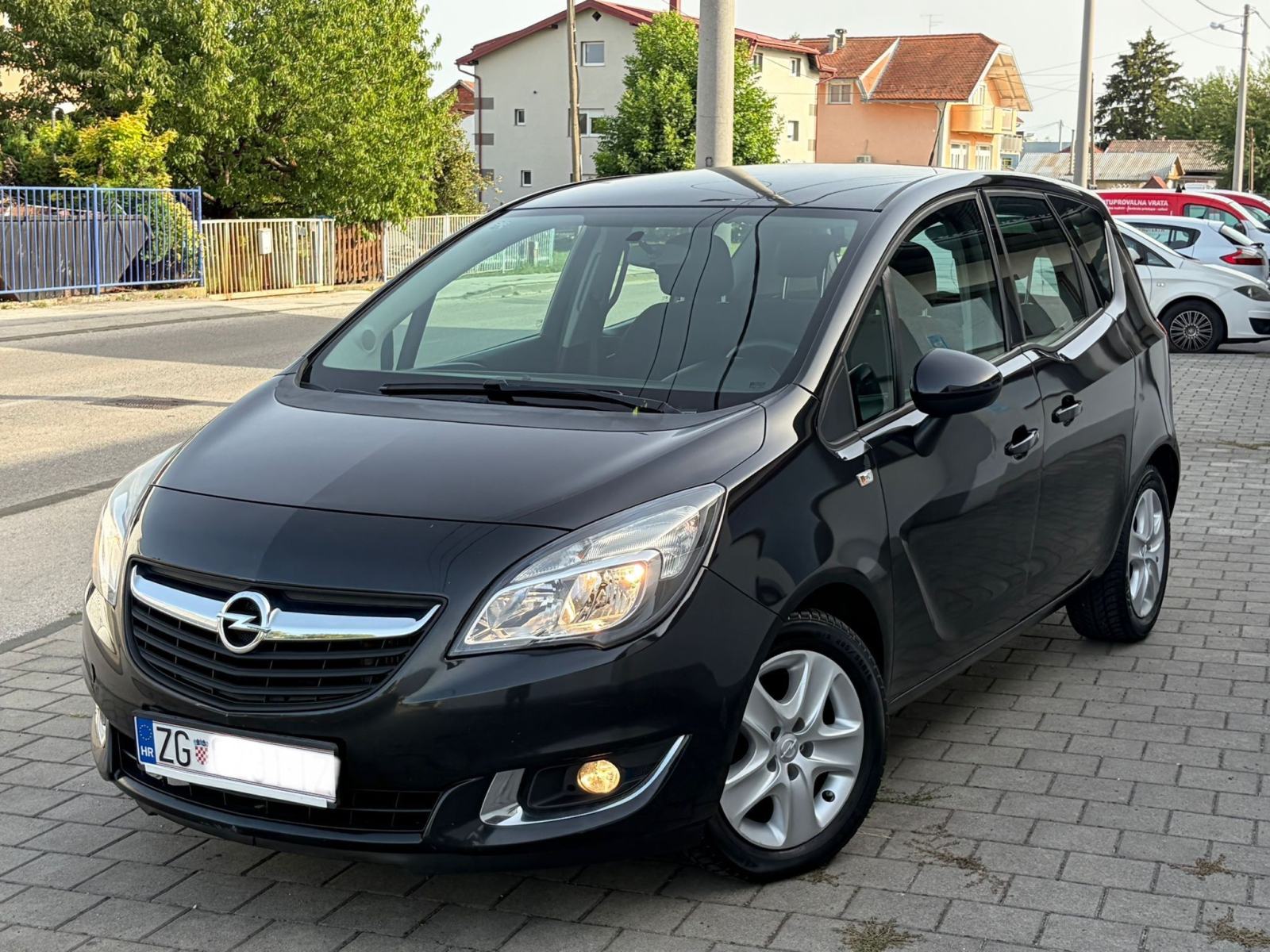 OPEL MERIVA 1,6 CDTI •• KAO NOVA, DIGITALNA KLIMA, SERVISNA ••, fotografija 6