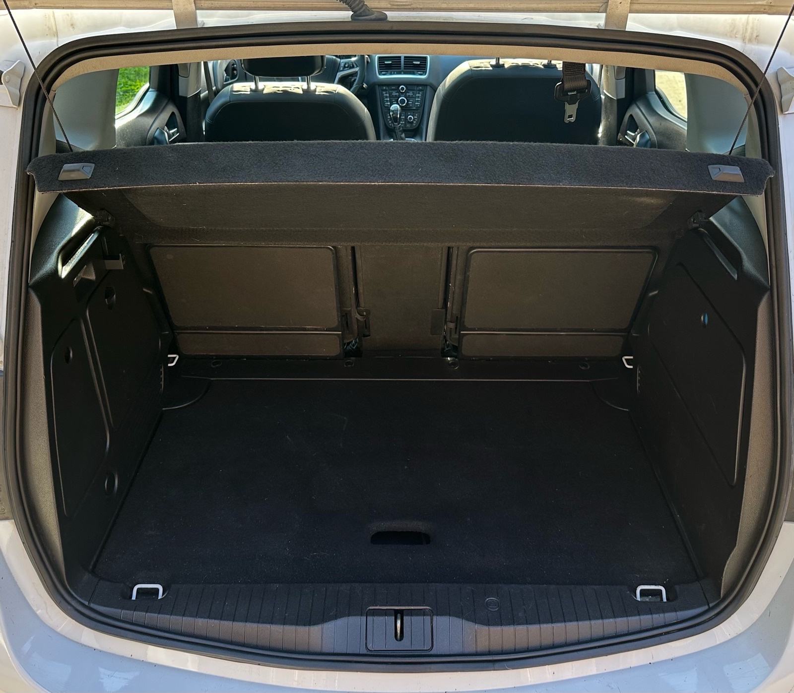 Opel Meriva 1,6 CDTI Cosmo, REG 05/27, 131.900 km, fotografija 18