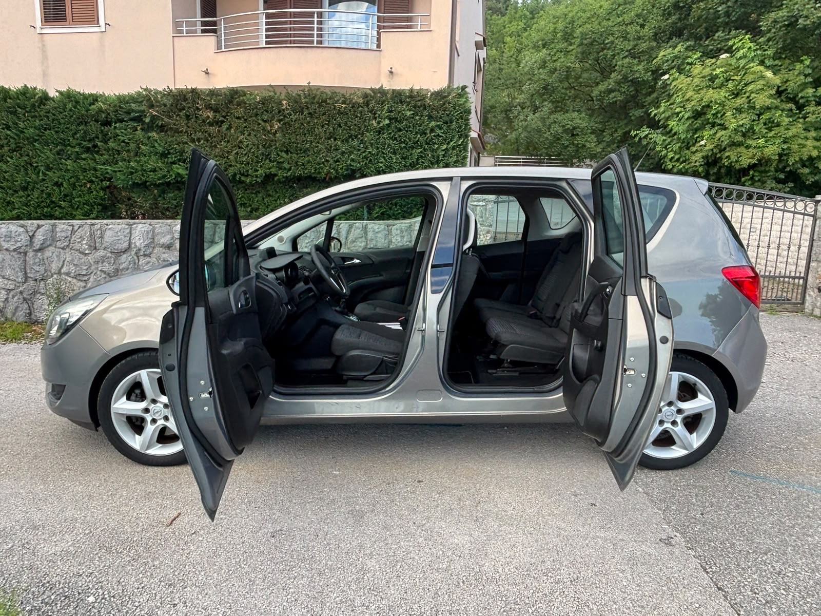 Opel Meriva 1,6 CDTI, fotografija 7