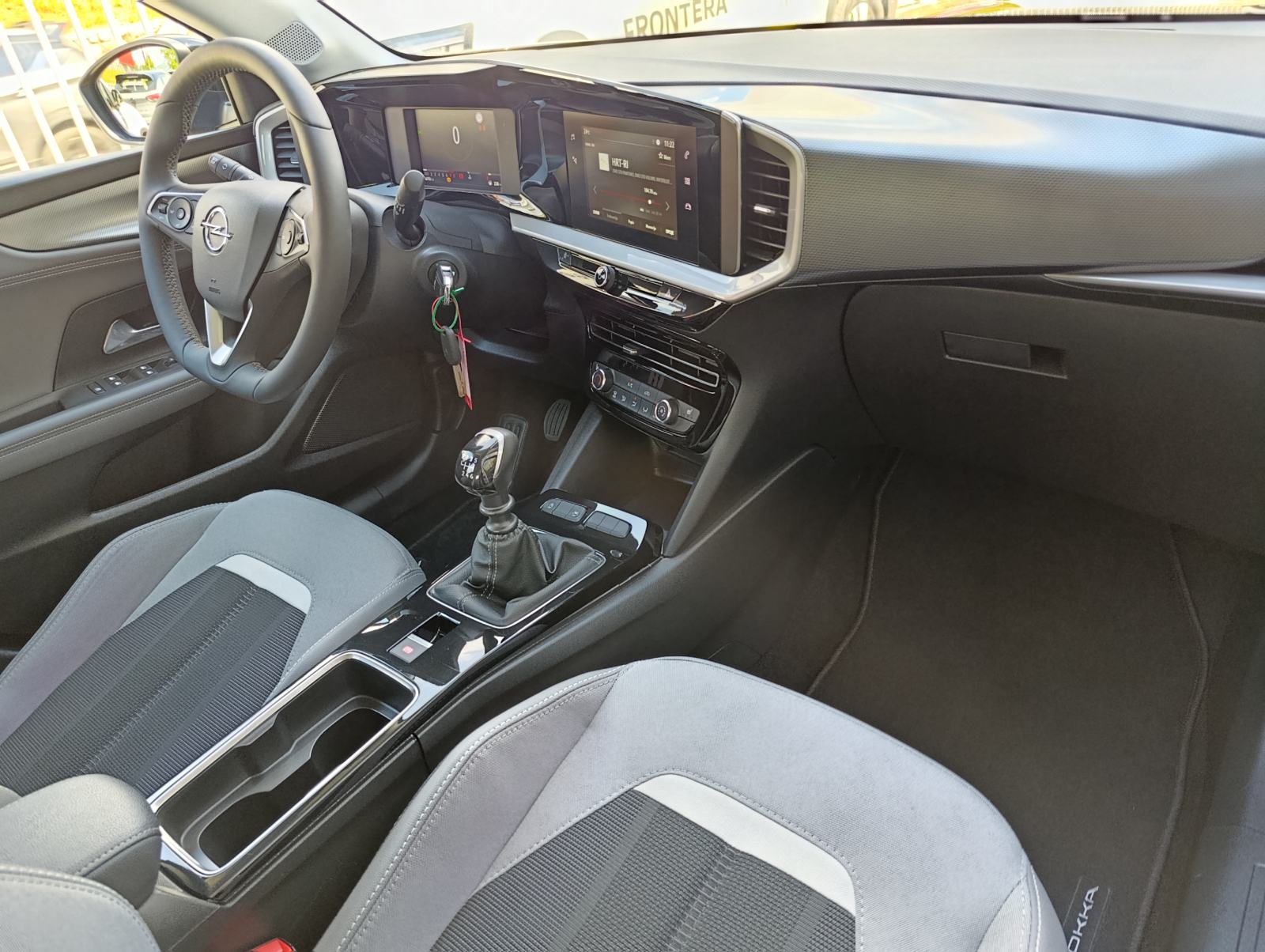 Opel Mokka 1.2 Turbo Elegance, samo 16.900km, jamstvo 5.g., fotografija 11