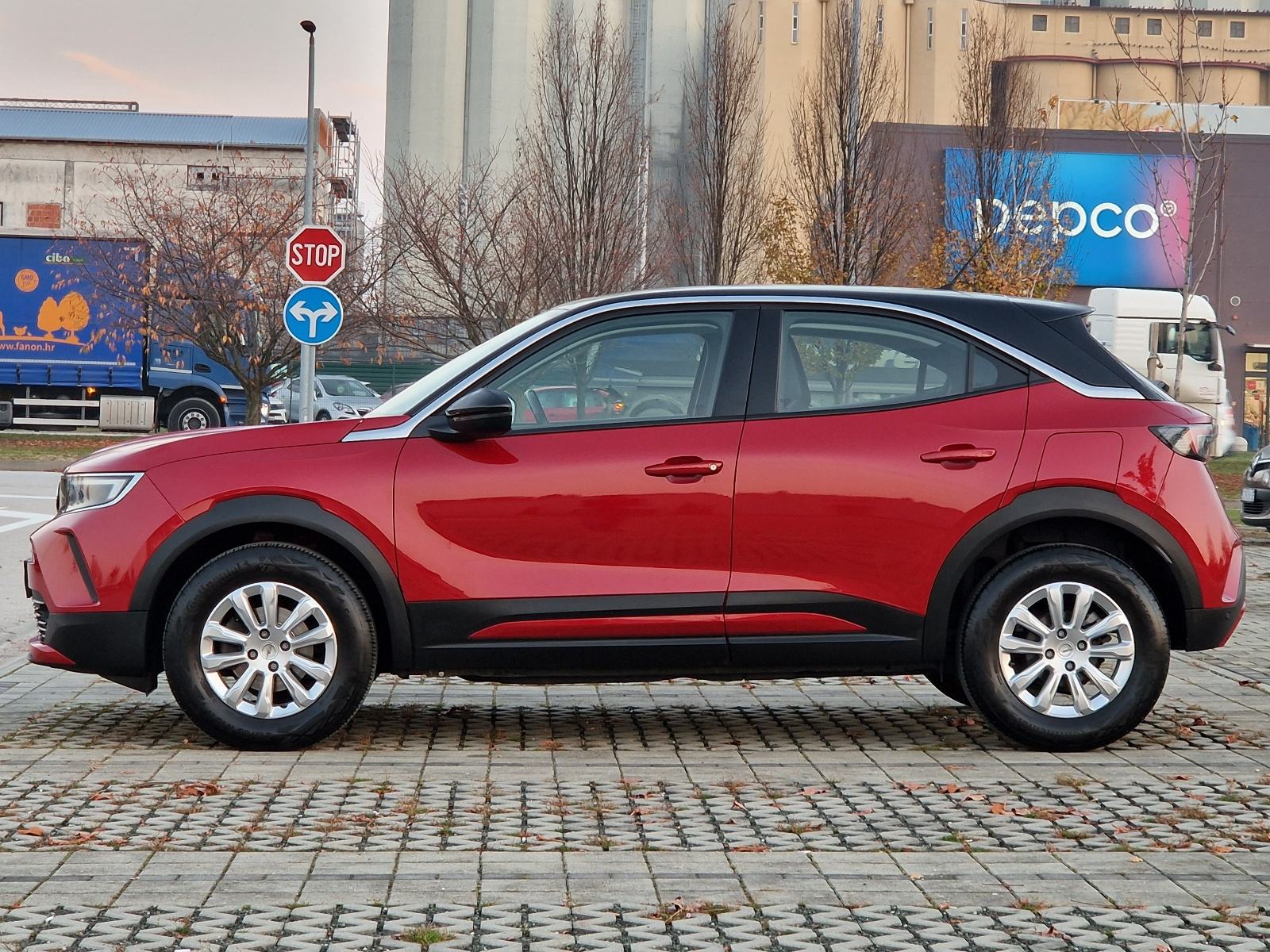 OPEL MOKKA 1.2 TURBO - **1.VLASNIK - SERVISNA KNJIGA + VELIKI SERVIS**, fotografija 10