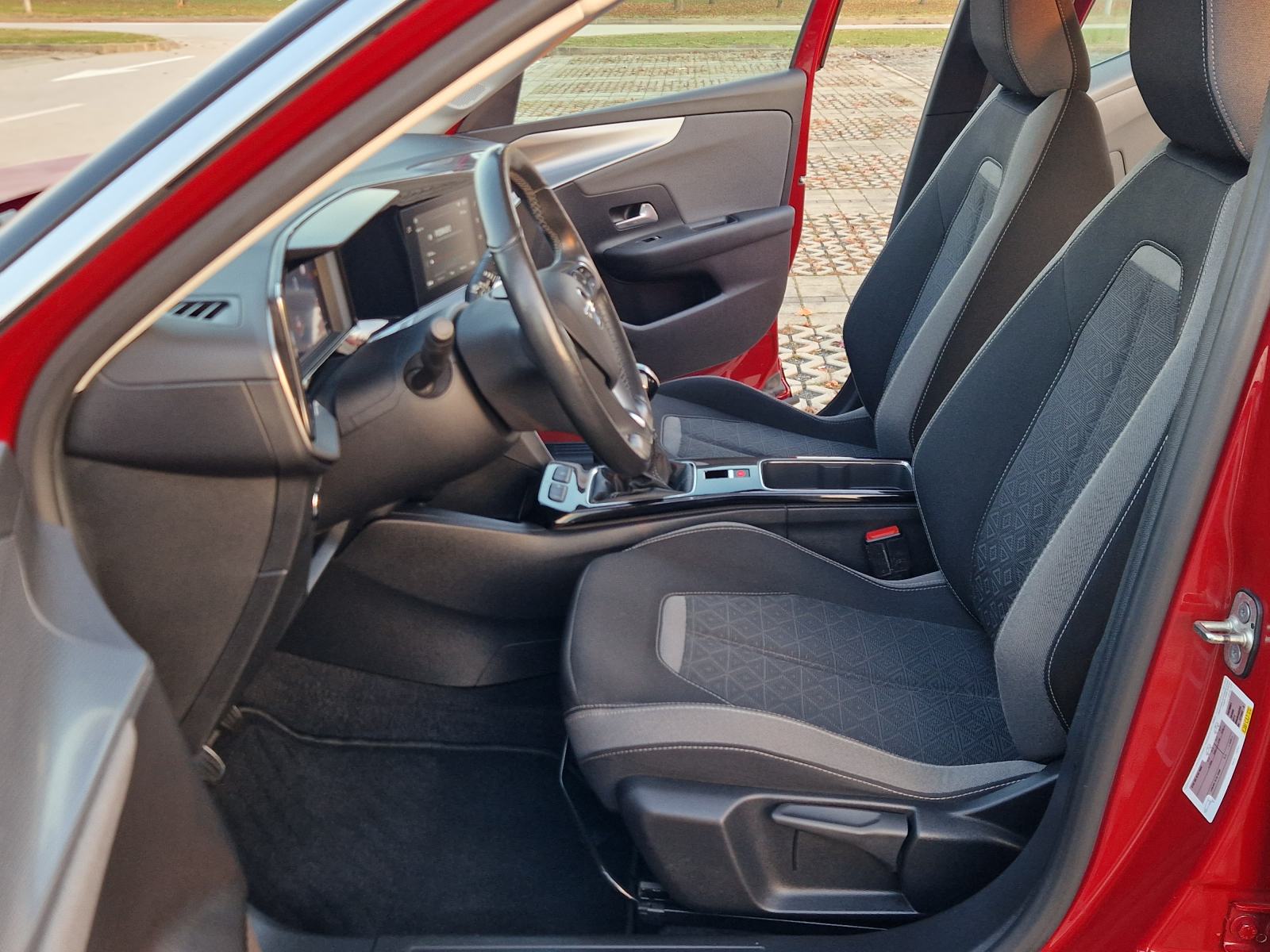 OPEL MOKKA 1.2 TURBO - **1.VLASNIK - SERVISNA KNJIGA + VELIKI SERVIS**, fotografija 12