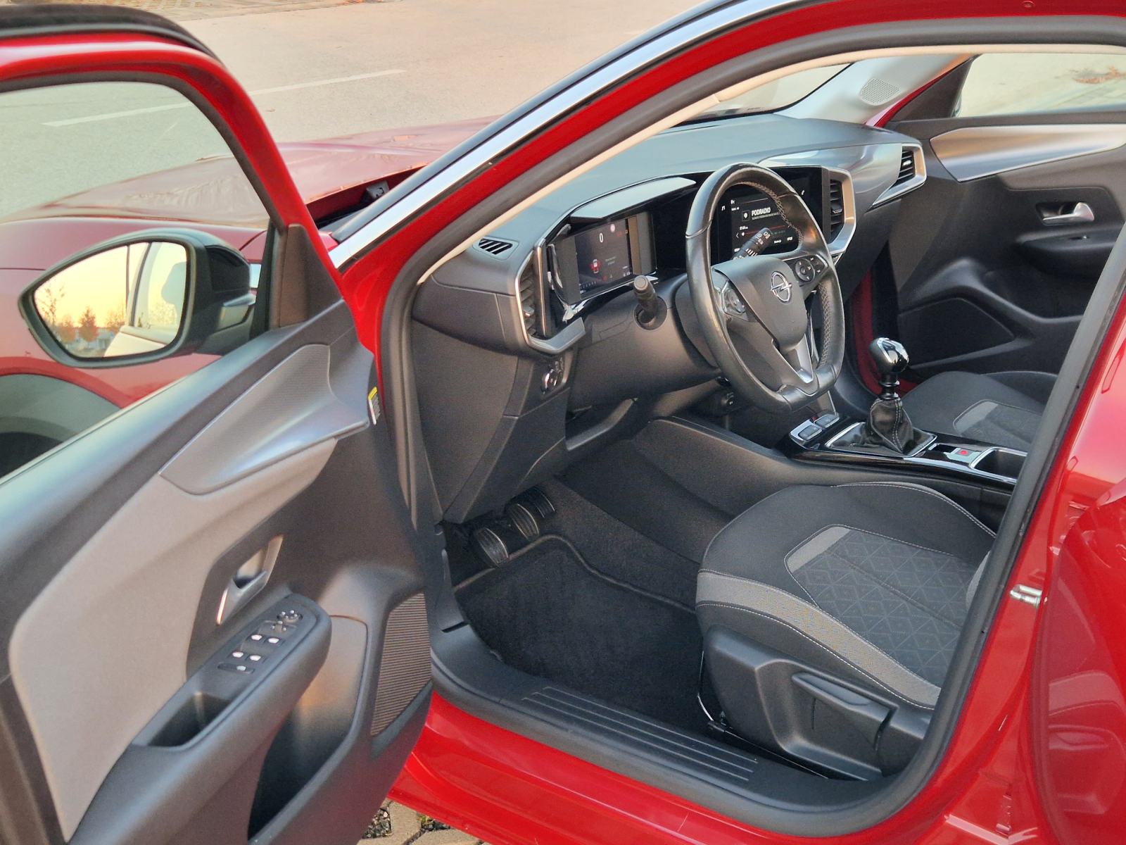 OPEL MOKKA 1.2 TURBO - **1.VLASNIK - SERVISNA KNJIGA + VELIKI SERVIS**, fotografija 11