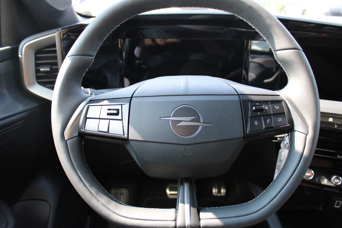 Opel Mokka 1,2 Turbo GS Line Automatik, fotografija 12