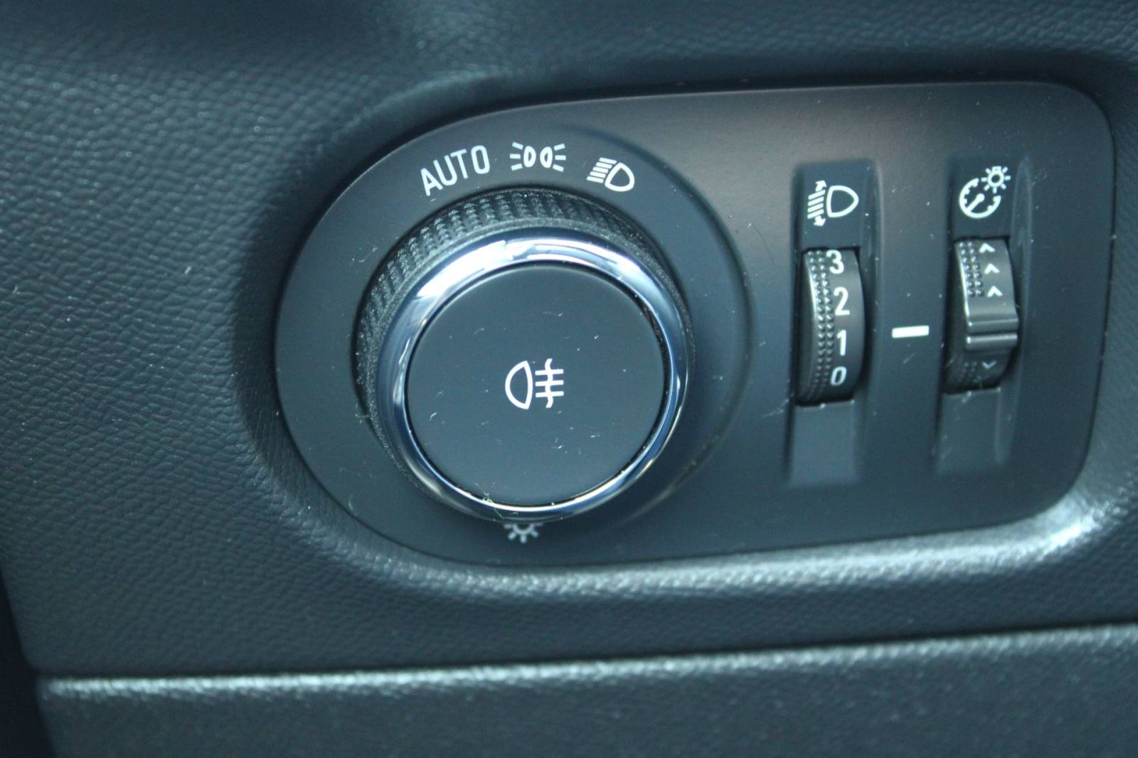 Opel Mokka 1.2T Edition, fotografija 14