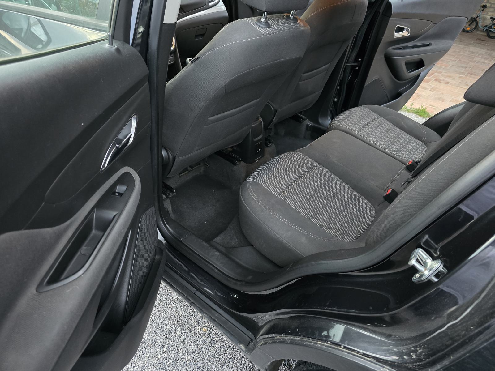 Opel Mokka 1,4 Turbo, fotografija 3