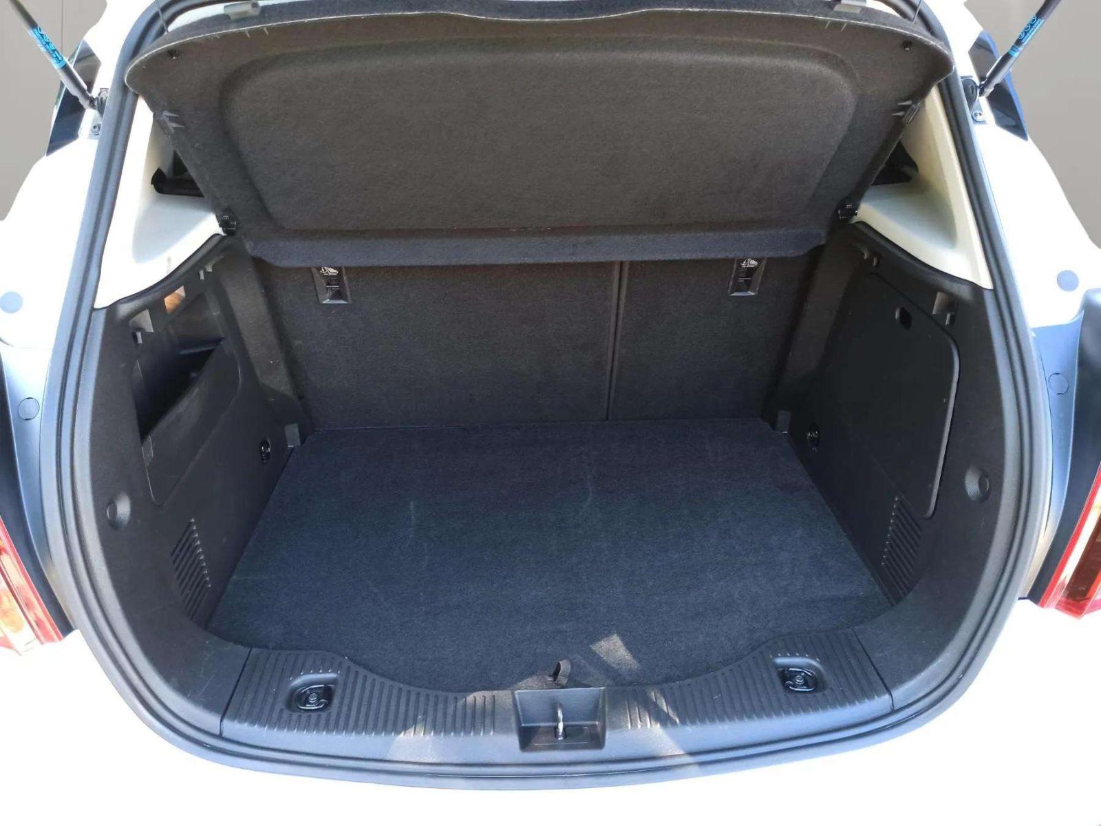 Opel Mokka 1,6 CDTI, fotografija 19